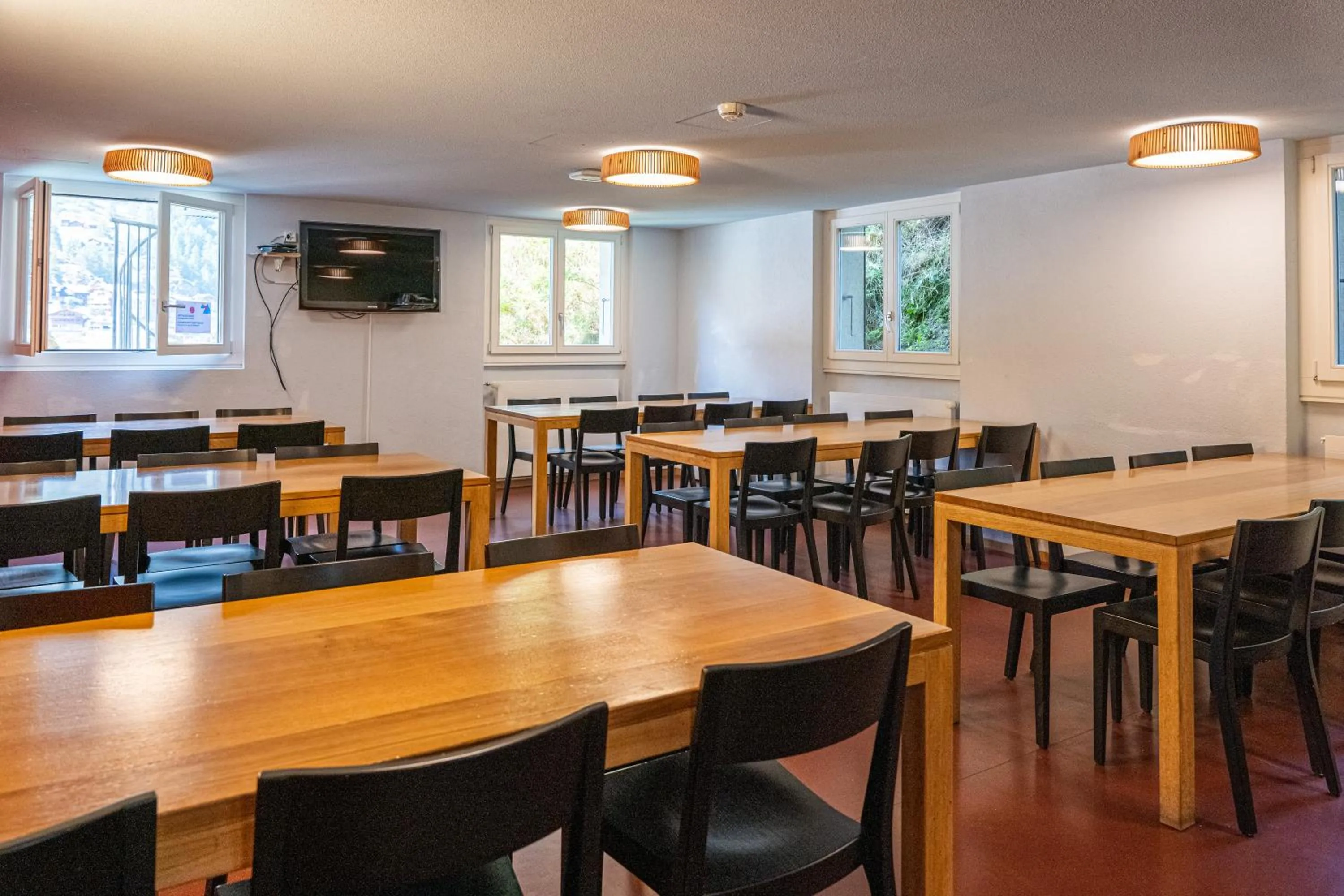 Restaurant/places to eat in Zermatt Youth Hostel