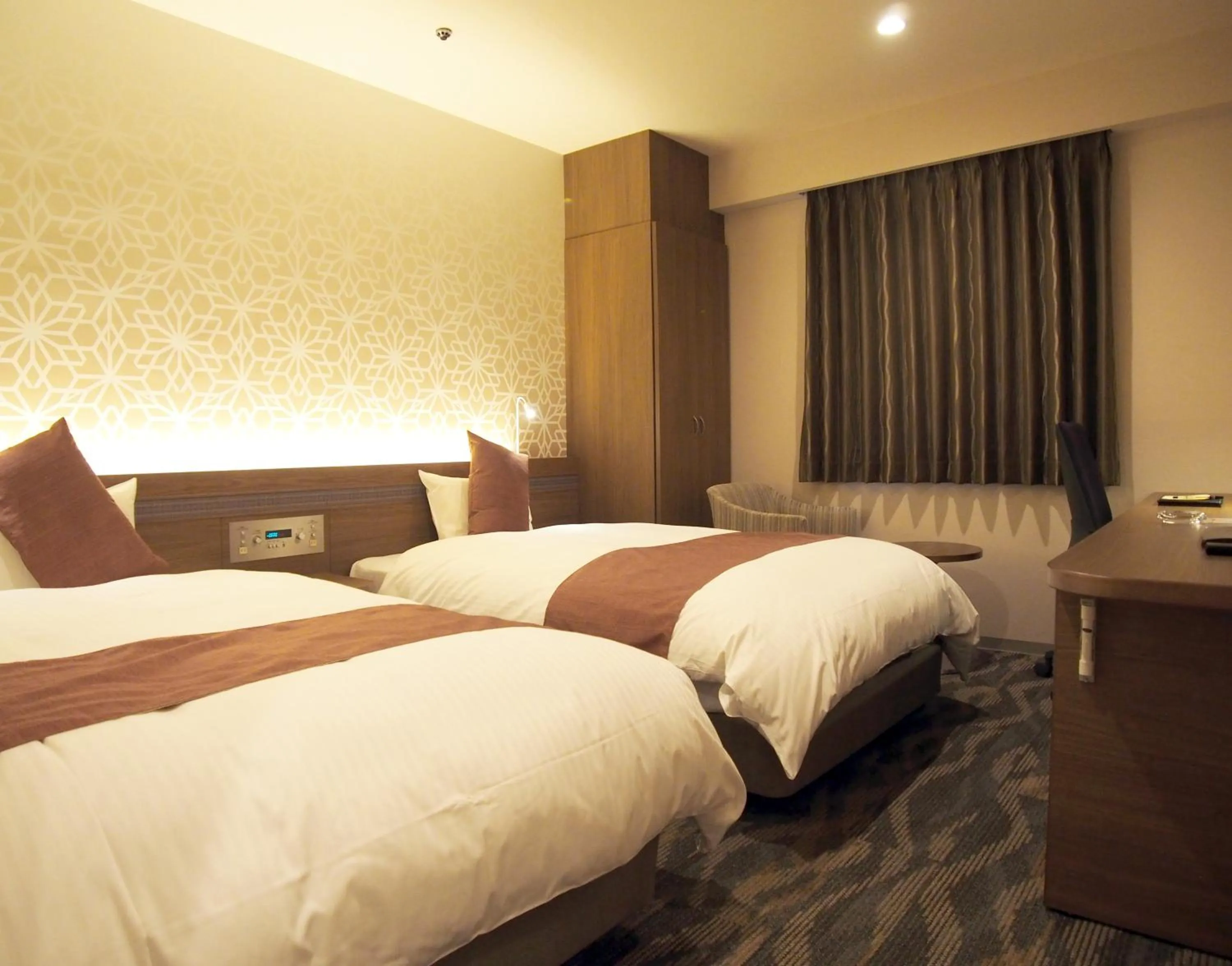 Bed in Hotel Fukuoka Garden Palace