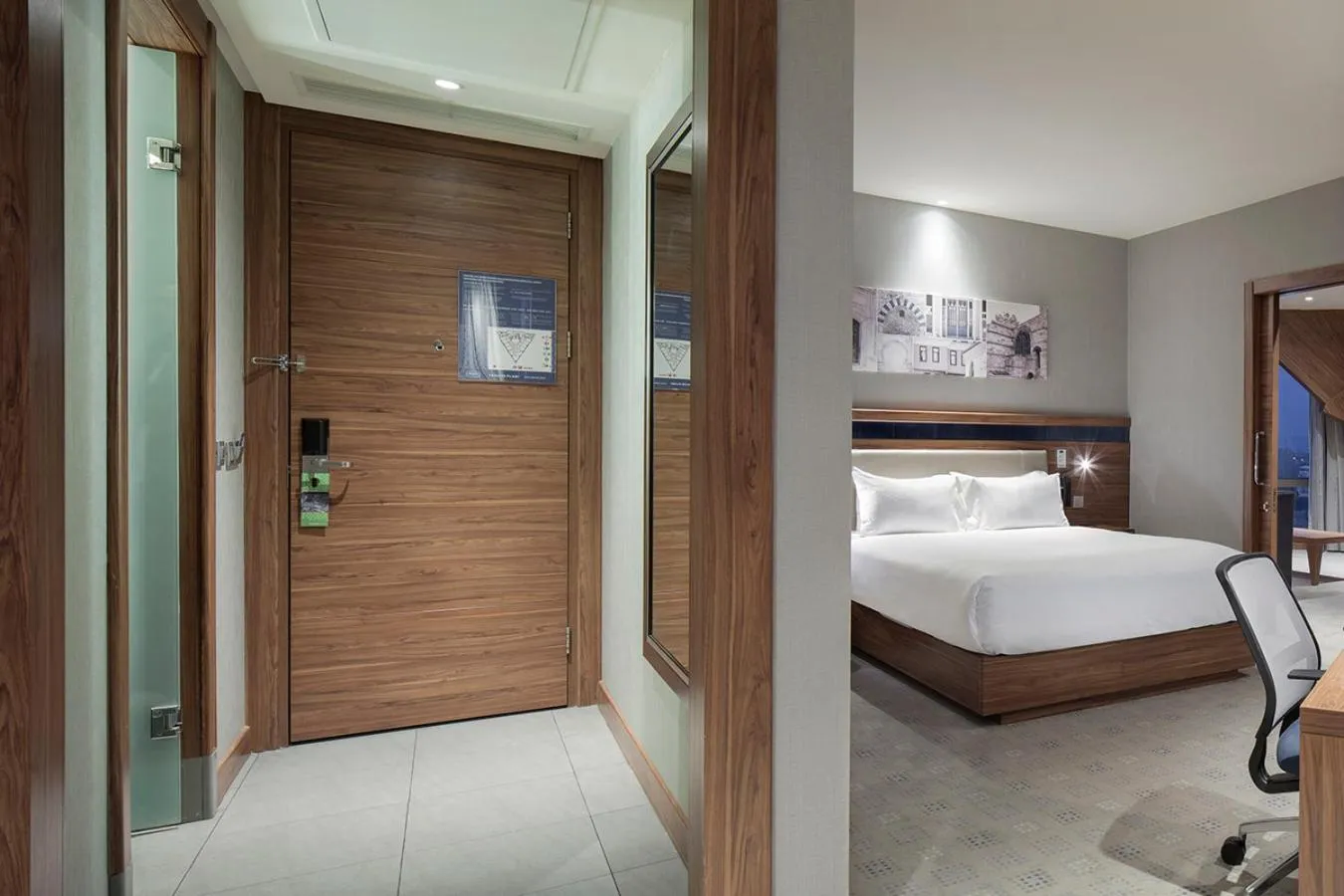 Bedroom, Bed in Hampton By Hilton Bursa