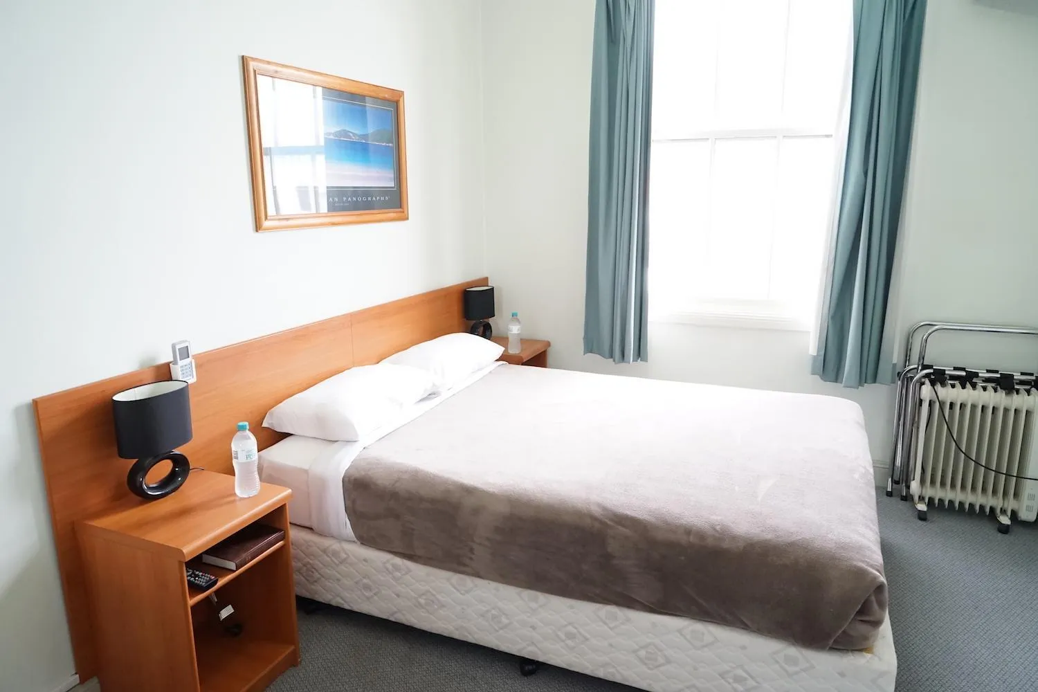 Bedroom, Bed in Hurstville Ritz Hotel