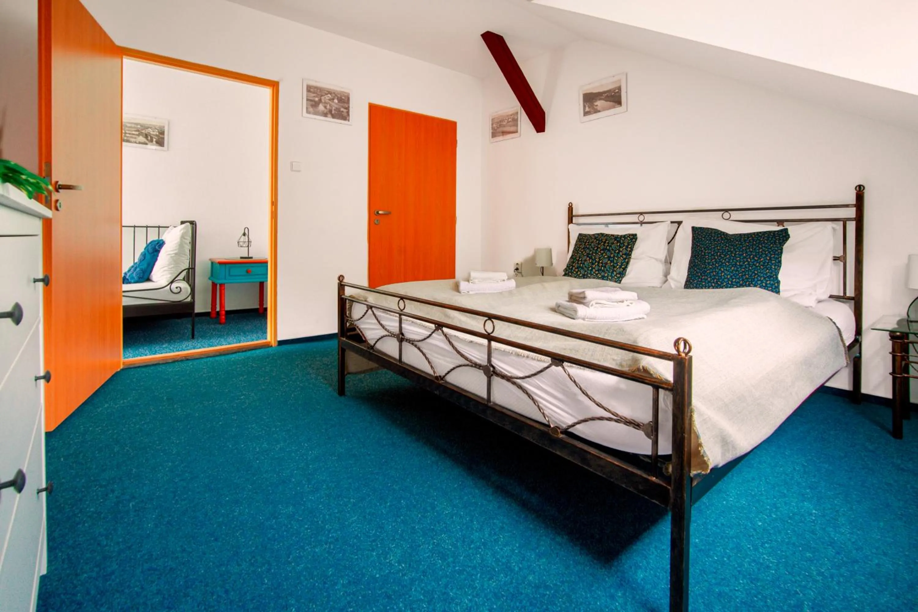 Bed in Ostende Chocerady - ubytování u řeky
