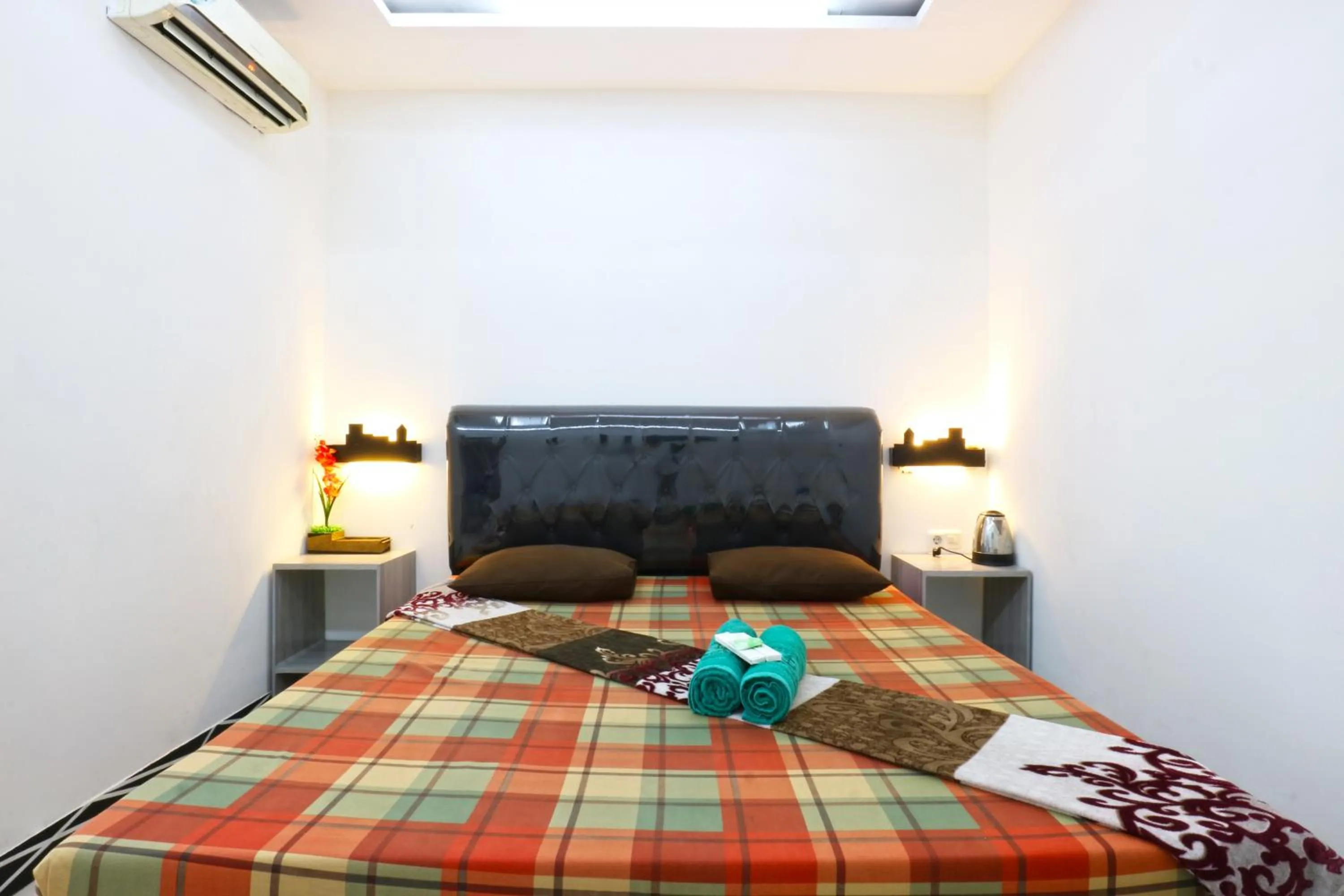 Bed in Habibah Syariah Hotel