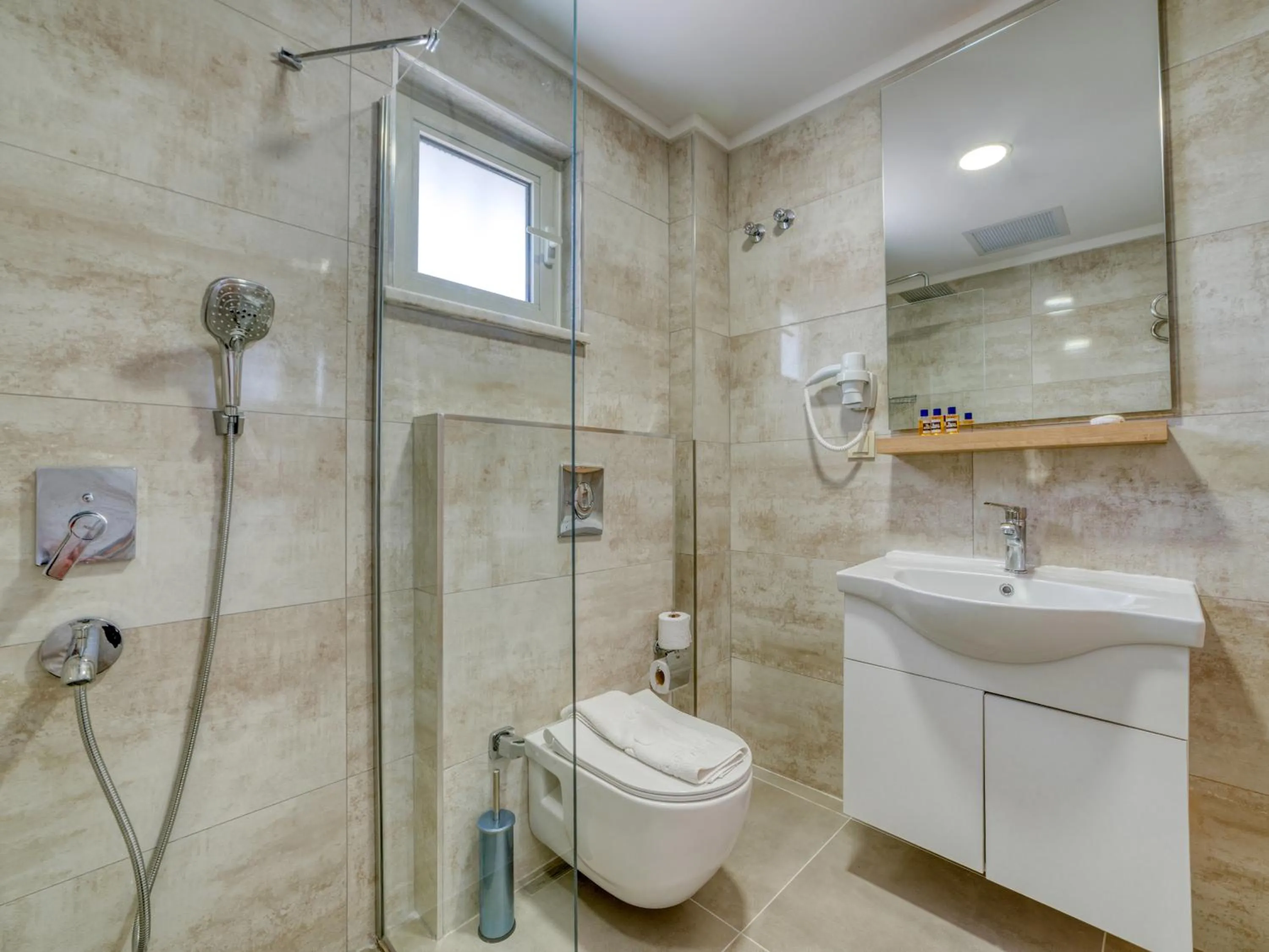 Bathroom in Park Hotel