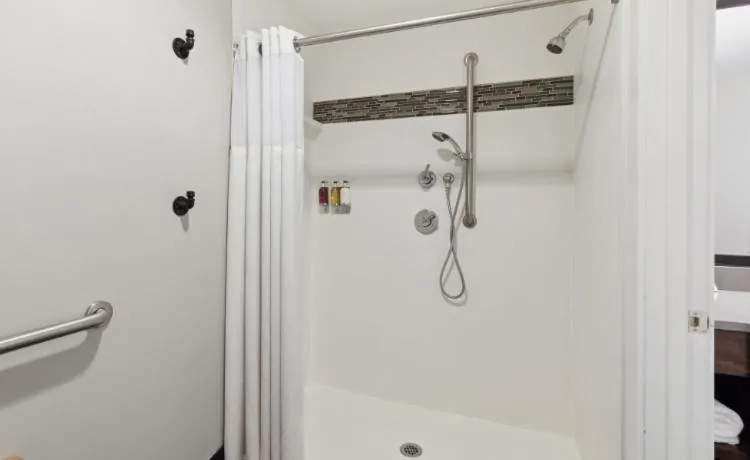 Shower in Western Front Hotel