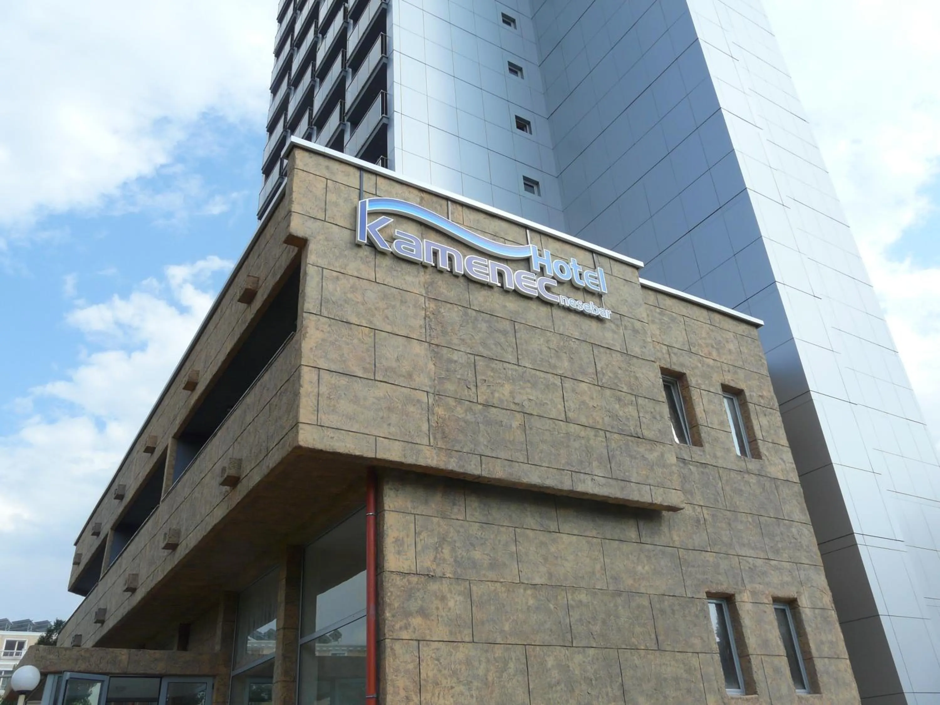 Property building in Kamenec Hotel
