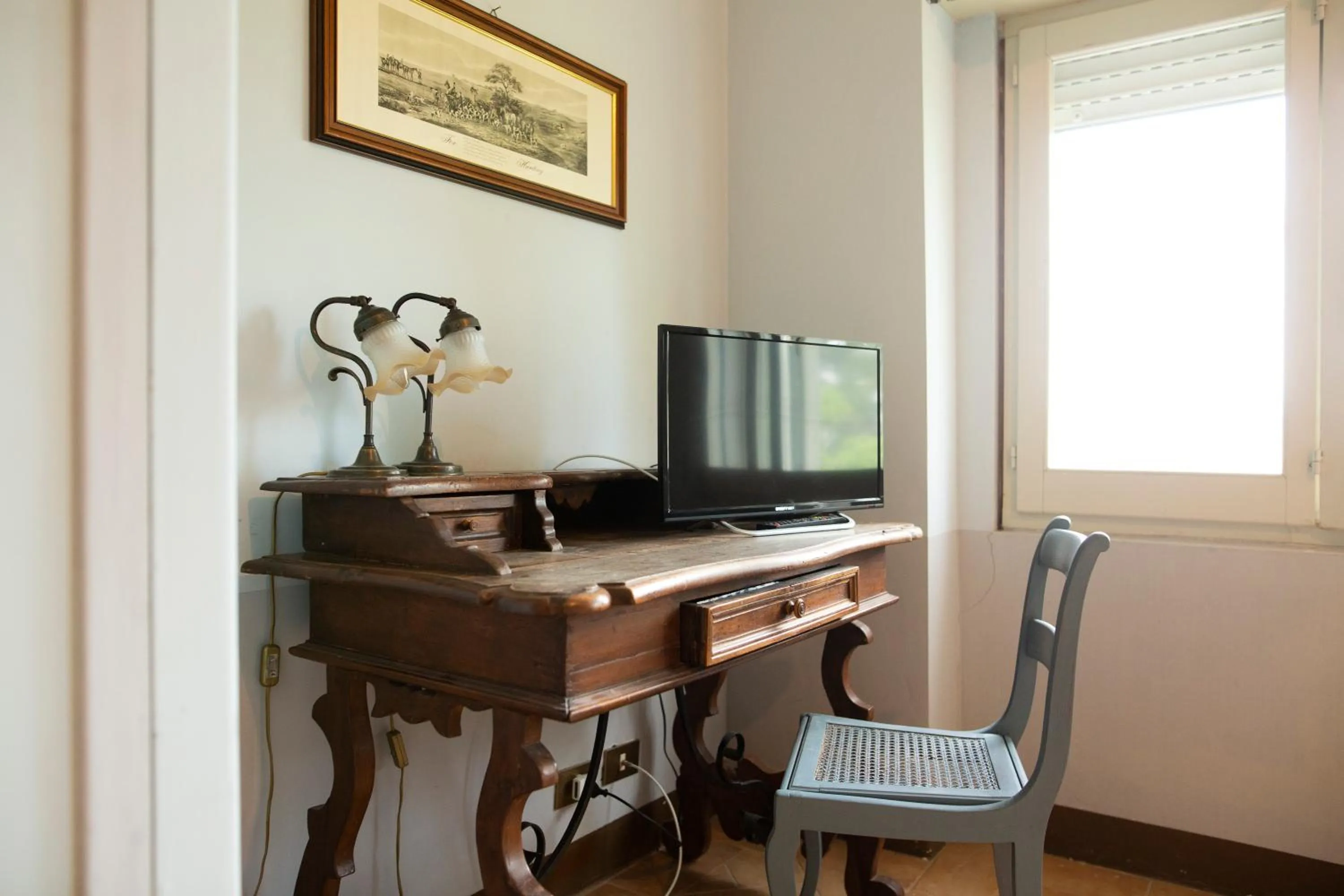 Photo of the whole room in Villa Pardi