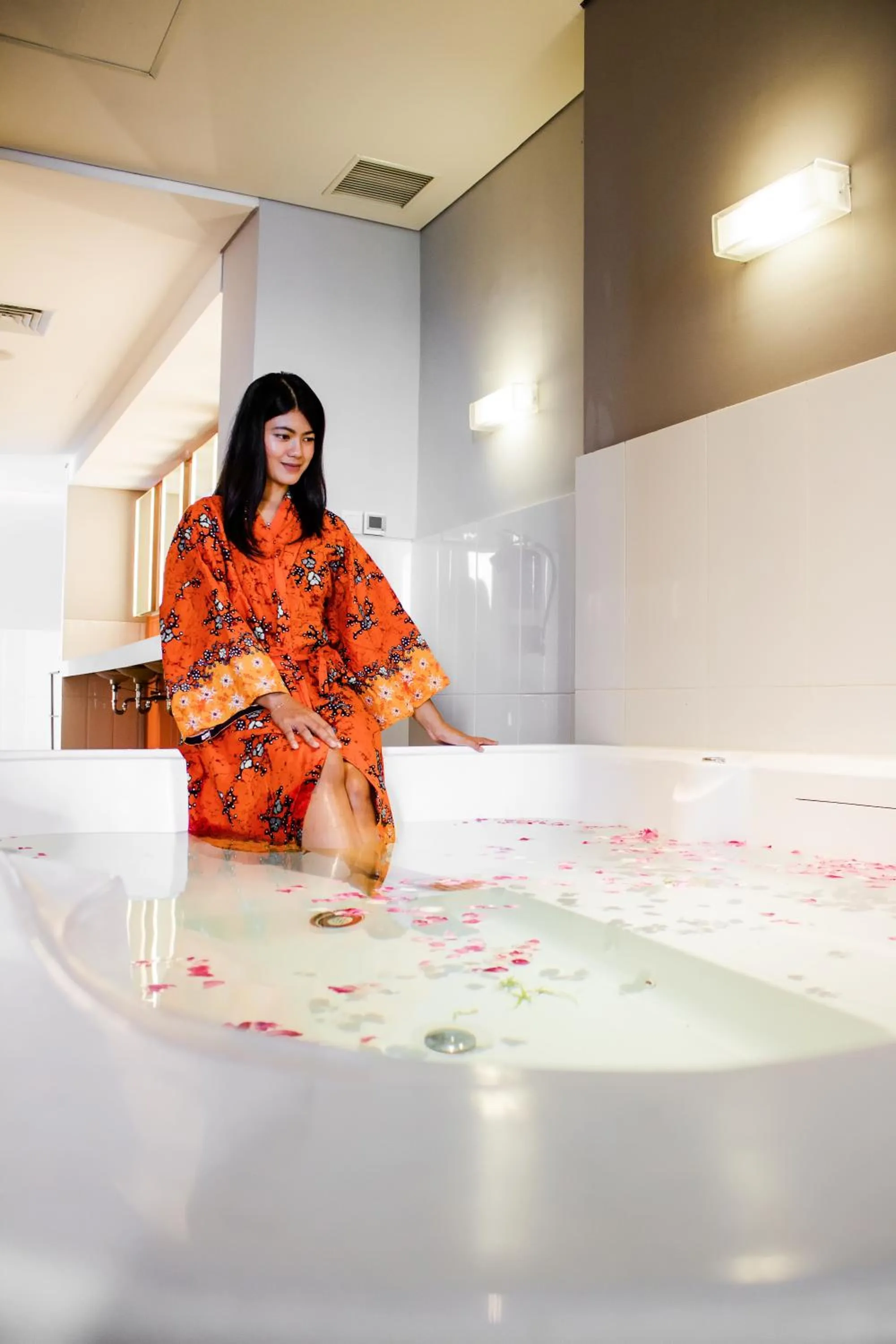 Spa and wellness centre/facilities in HARRIS Hotel & Conventions Solo