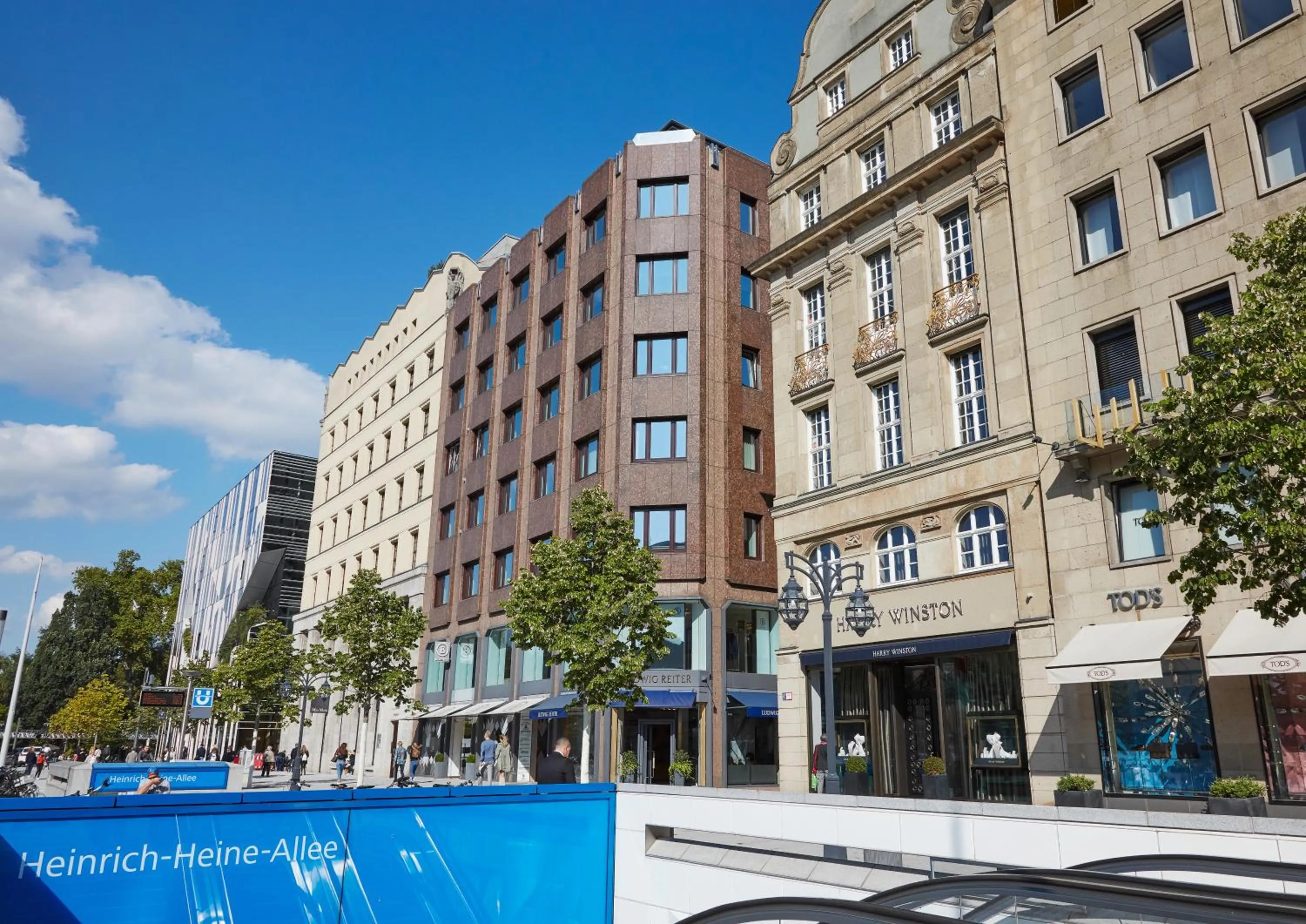 Property building in Living Hotel Düsseldorf