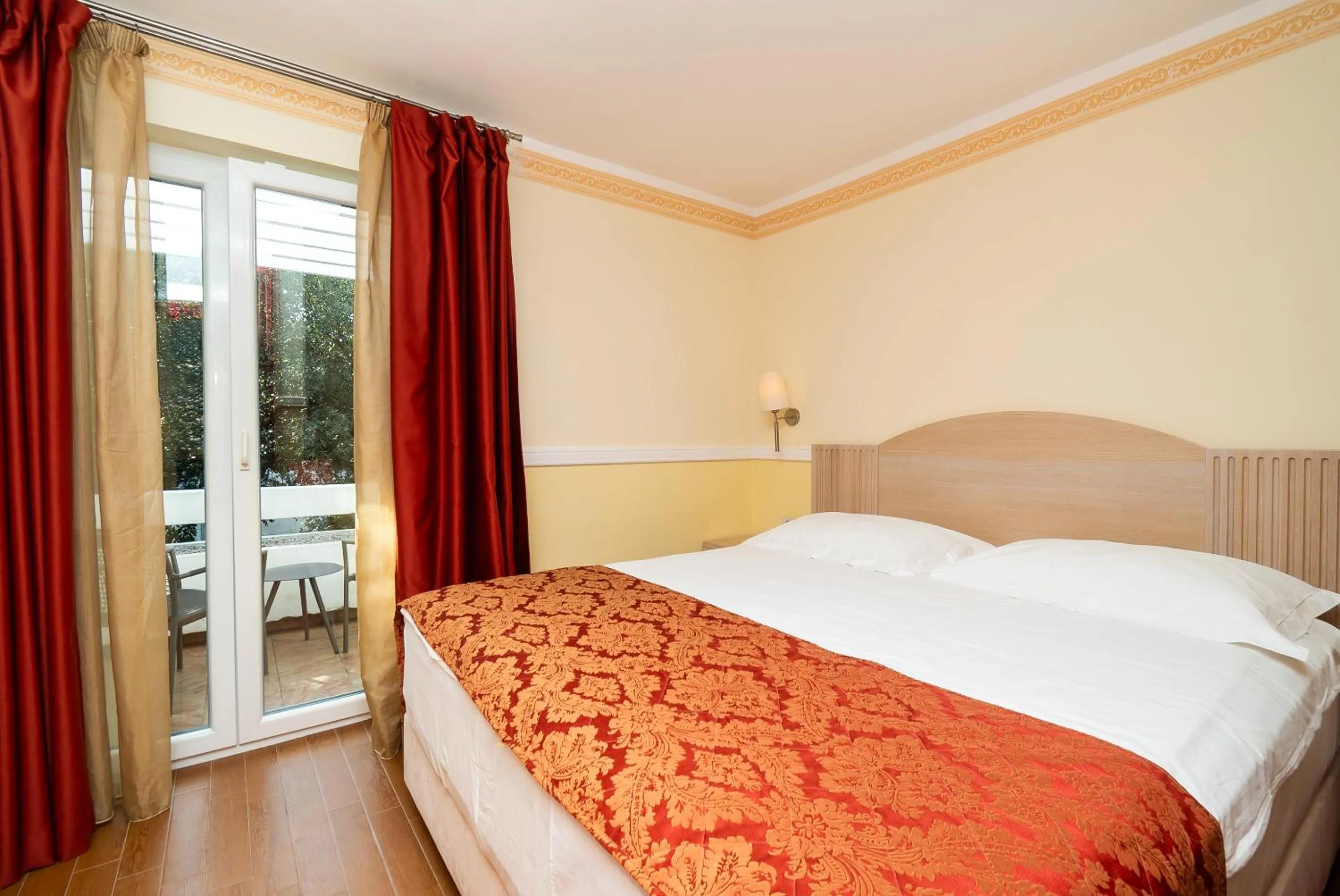 Bed in Amadria Park Apartments Šibenik