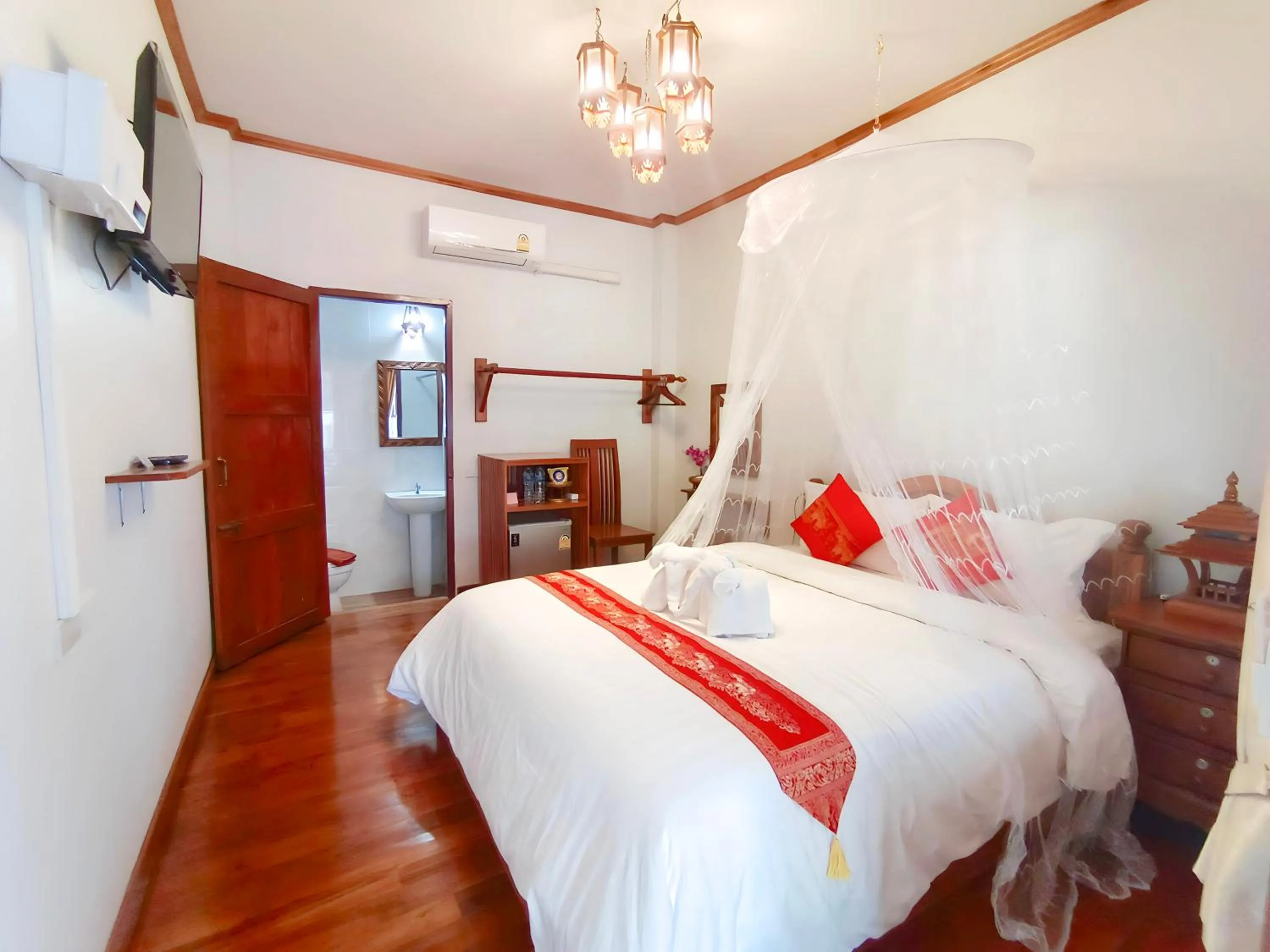 Bed in Apilapa Hotel