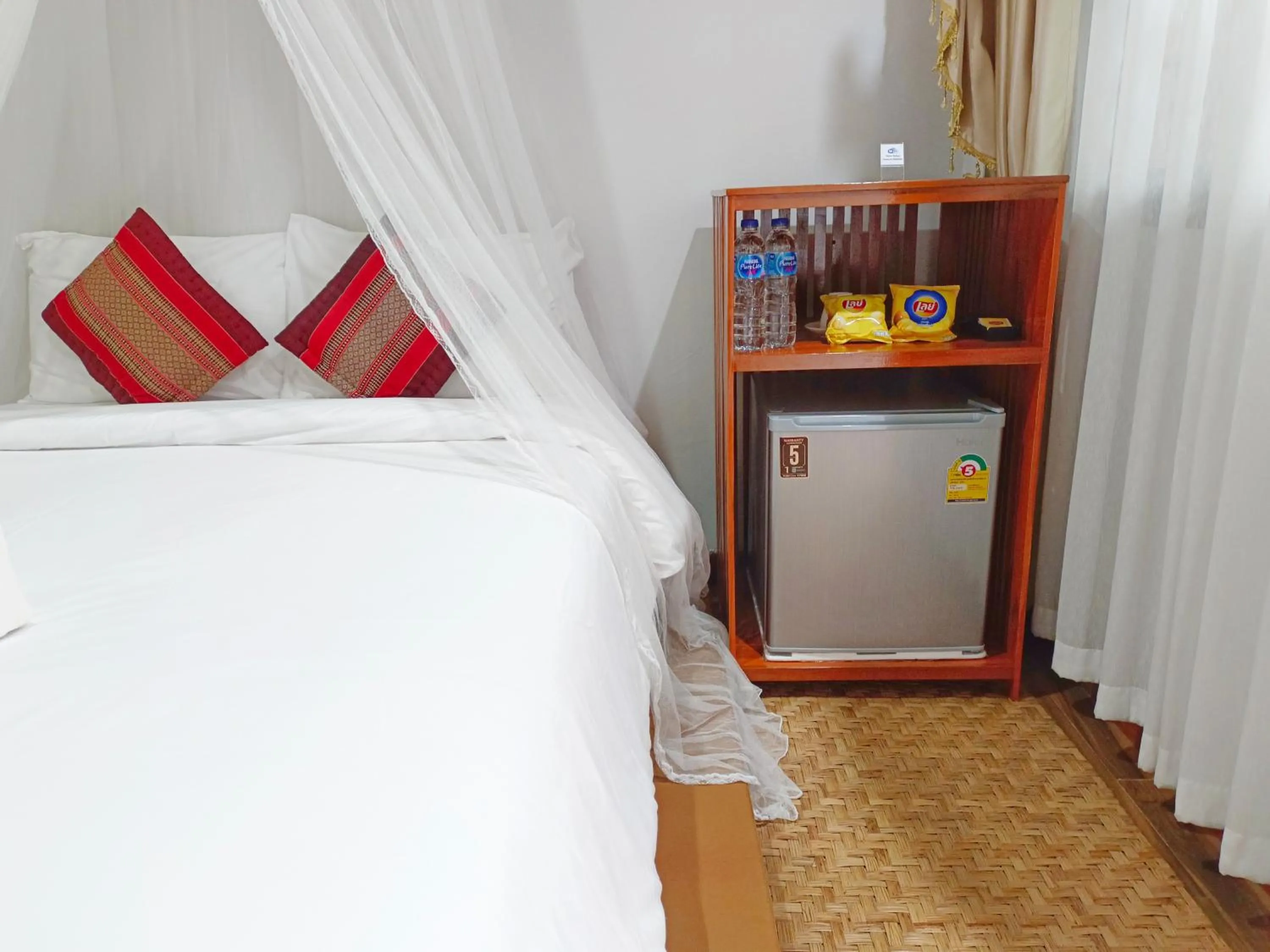 Bed in Apilapa Hotel