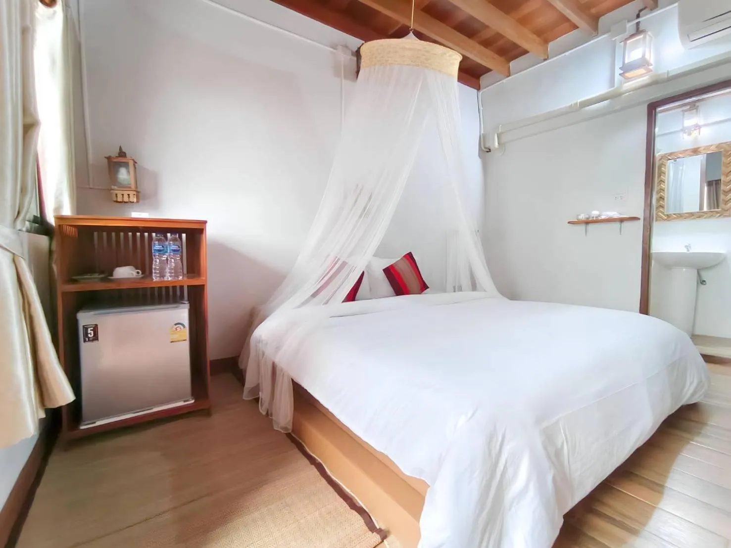 Bed in Apilapa Hotel