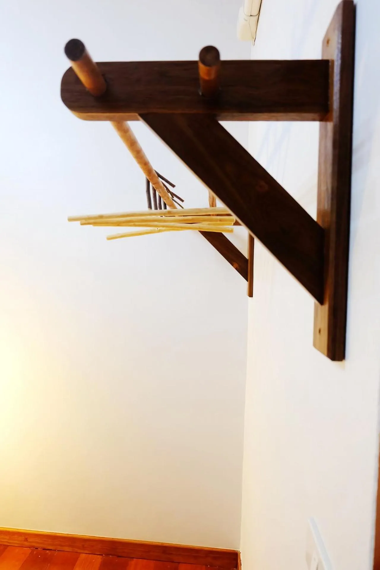 wardrobe in Apilapa Hotel