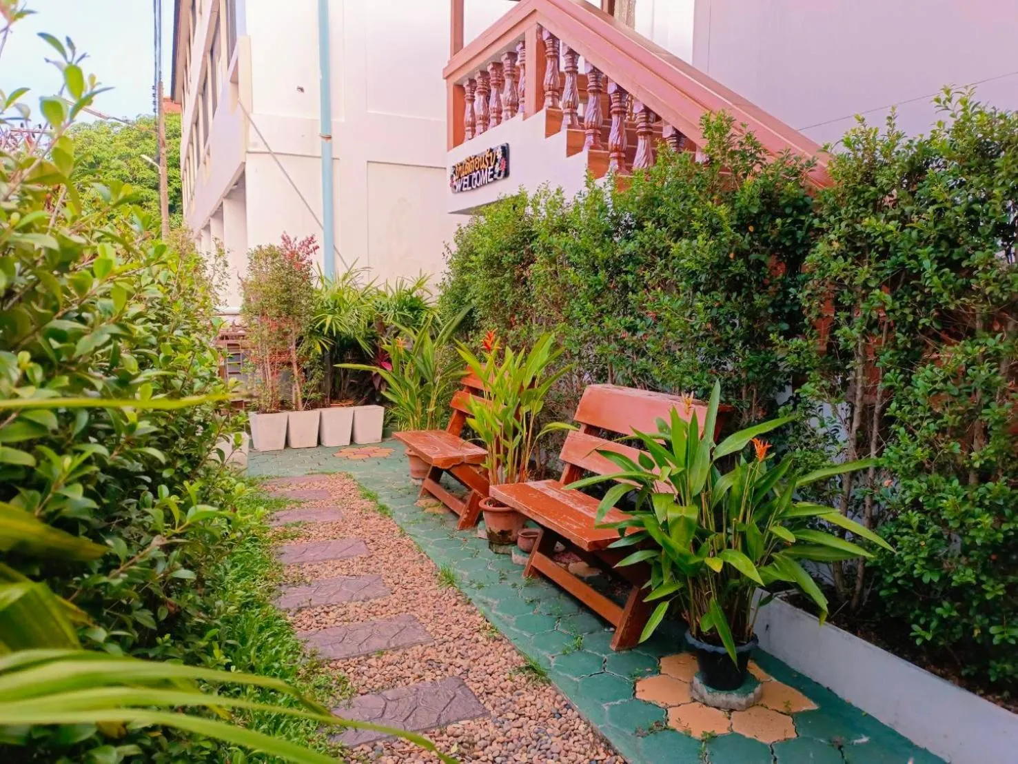 Garden in Apilapa Hotel