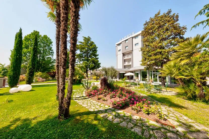 Hotel Harrys' Garden