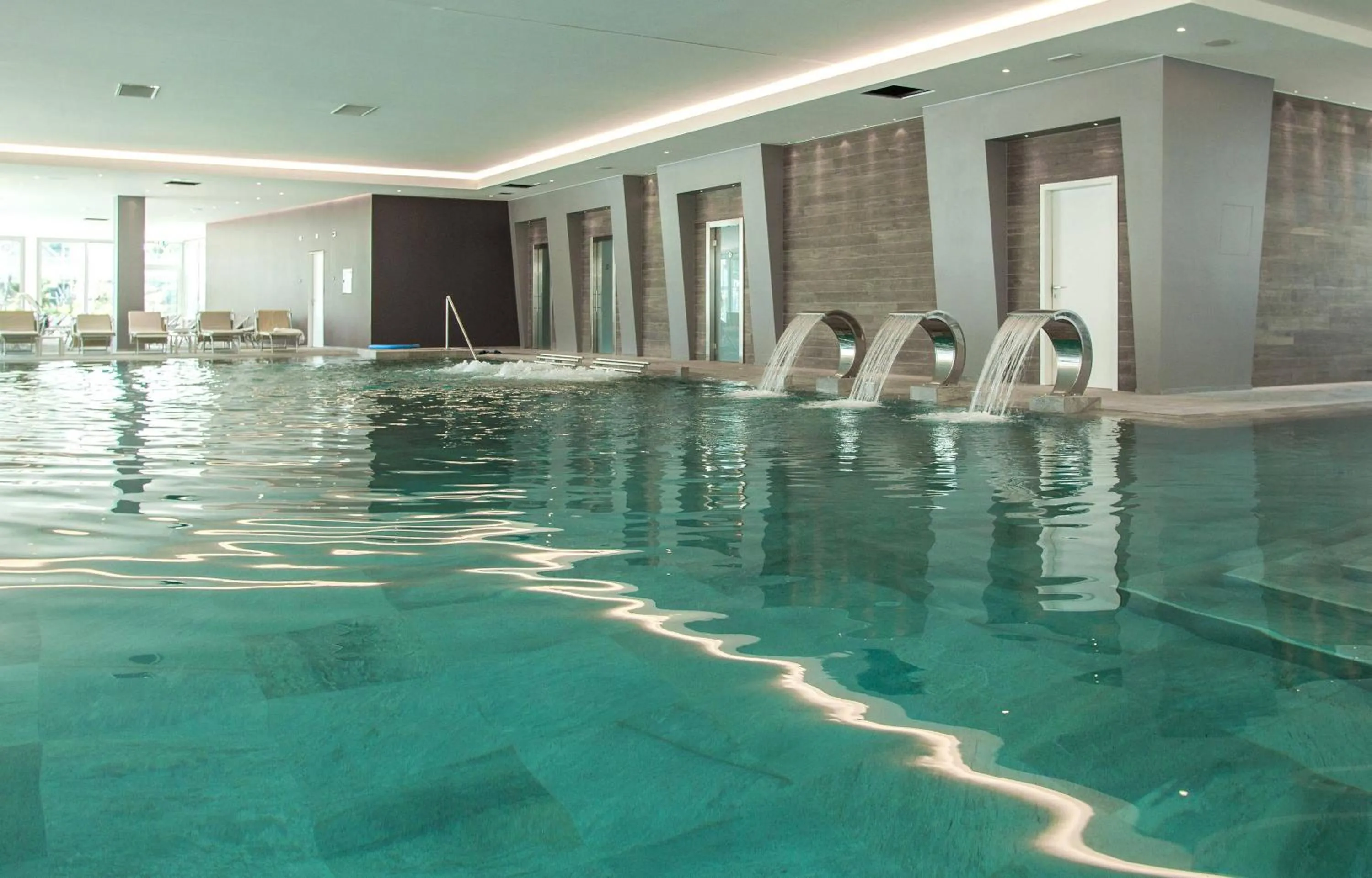 Swimming pool in Hotel Harrys' Garden