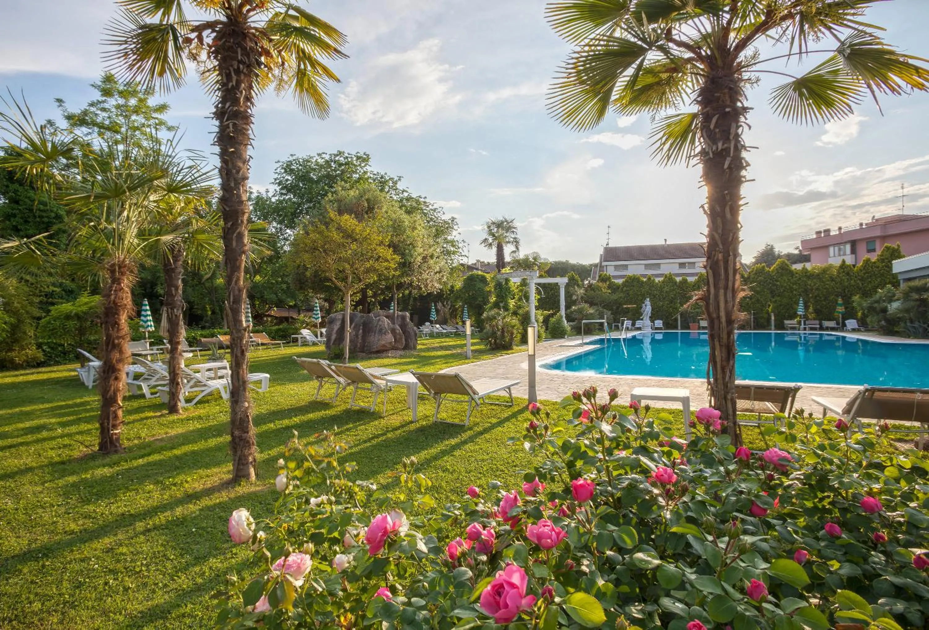 Hotel Harrys' Garden