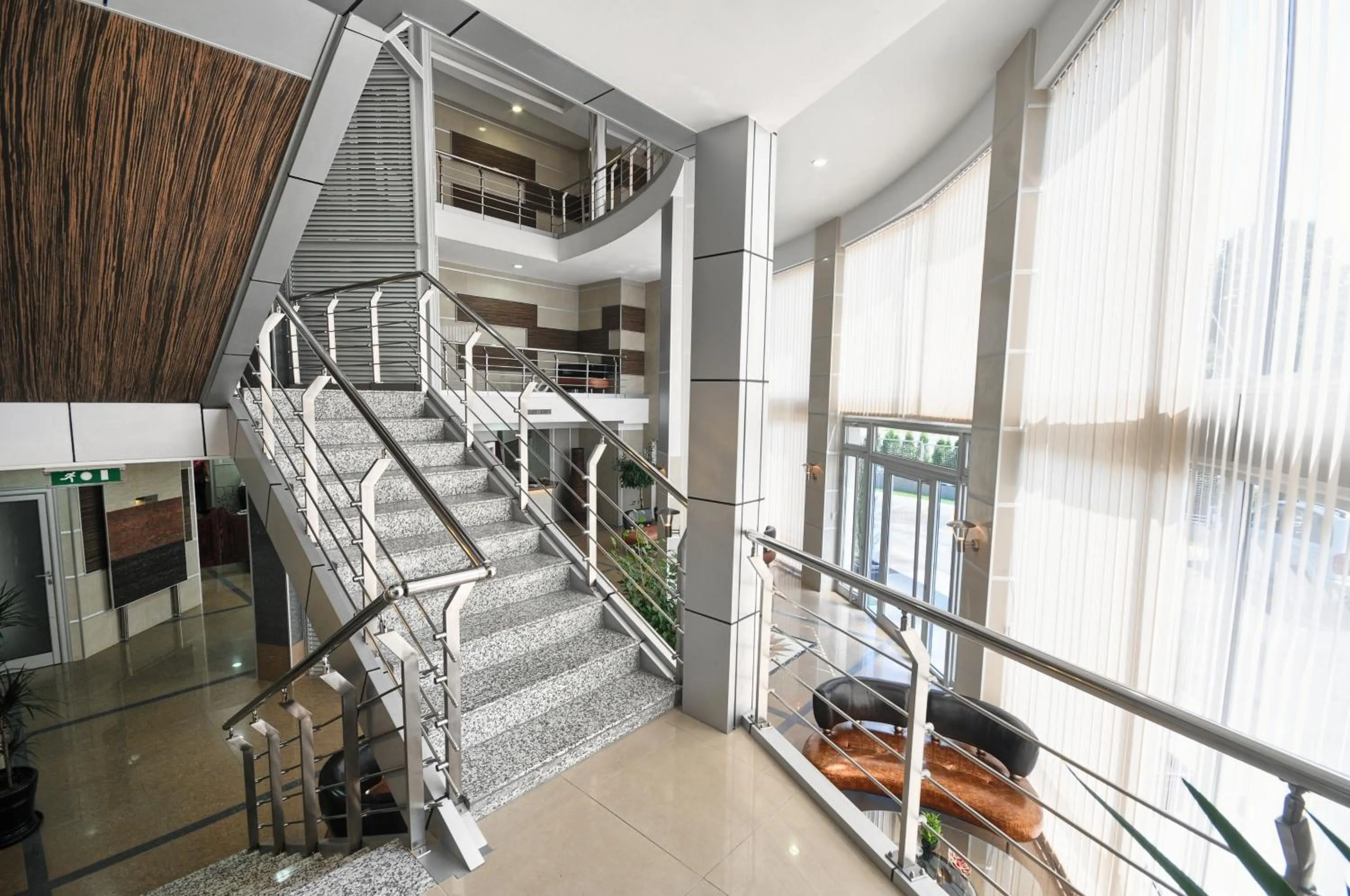 Lobby or reception in Hotel Zeder Garni