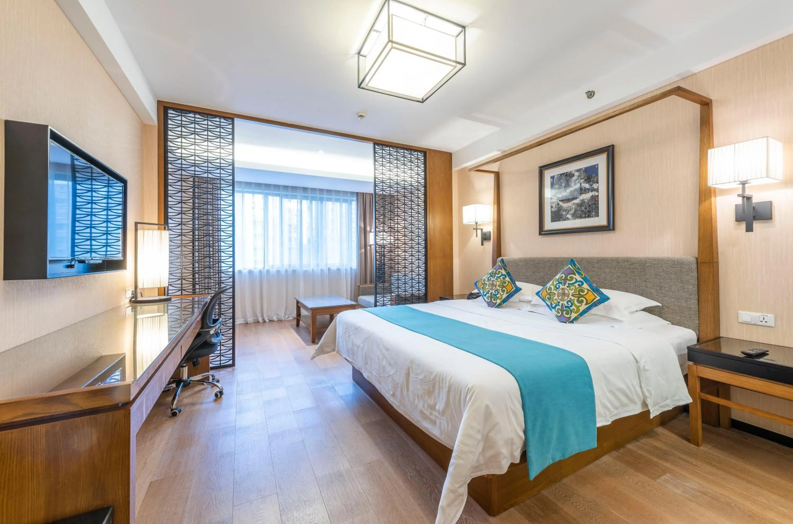 Photo of the whole room, Bed in SSAW Boutique Hotel Hangzhou Qiandao Lake
