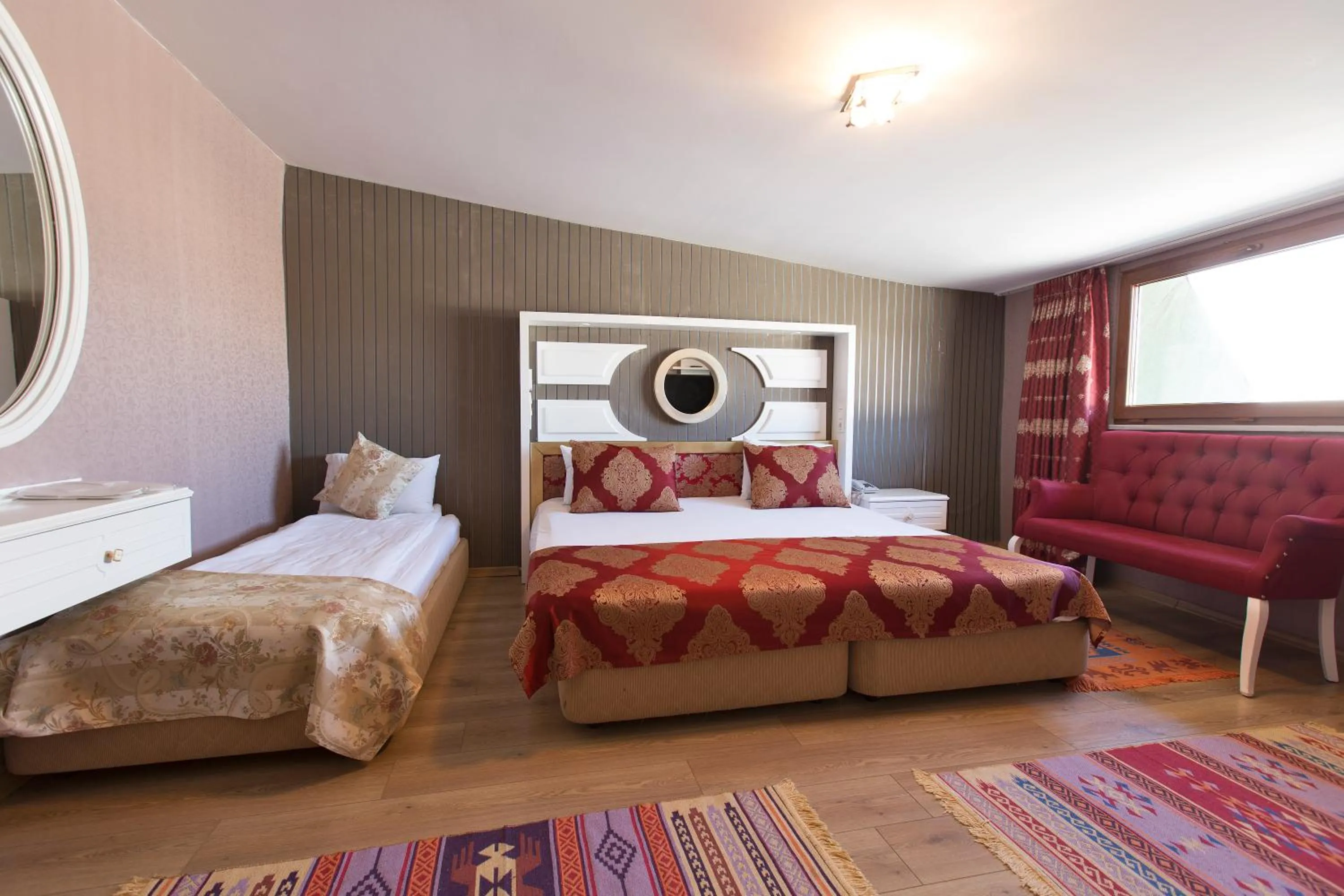 Bed in Hotel Queens Land