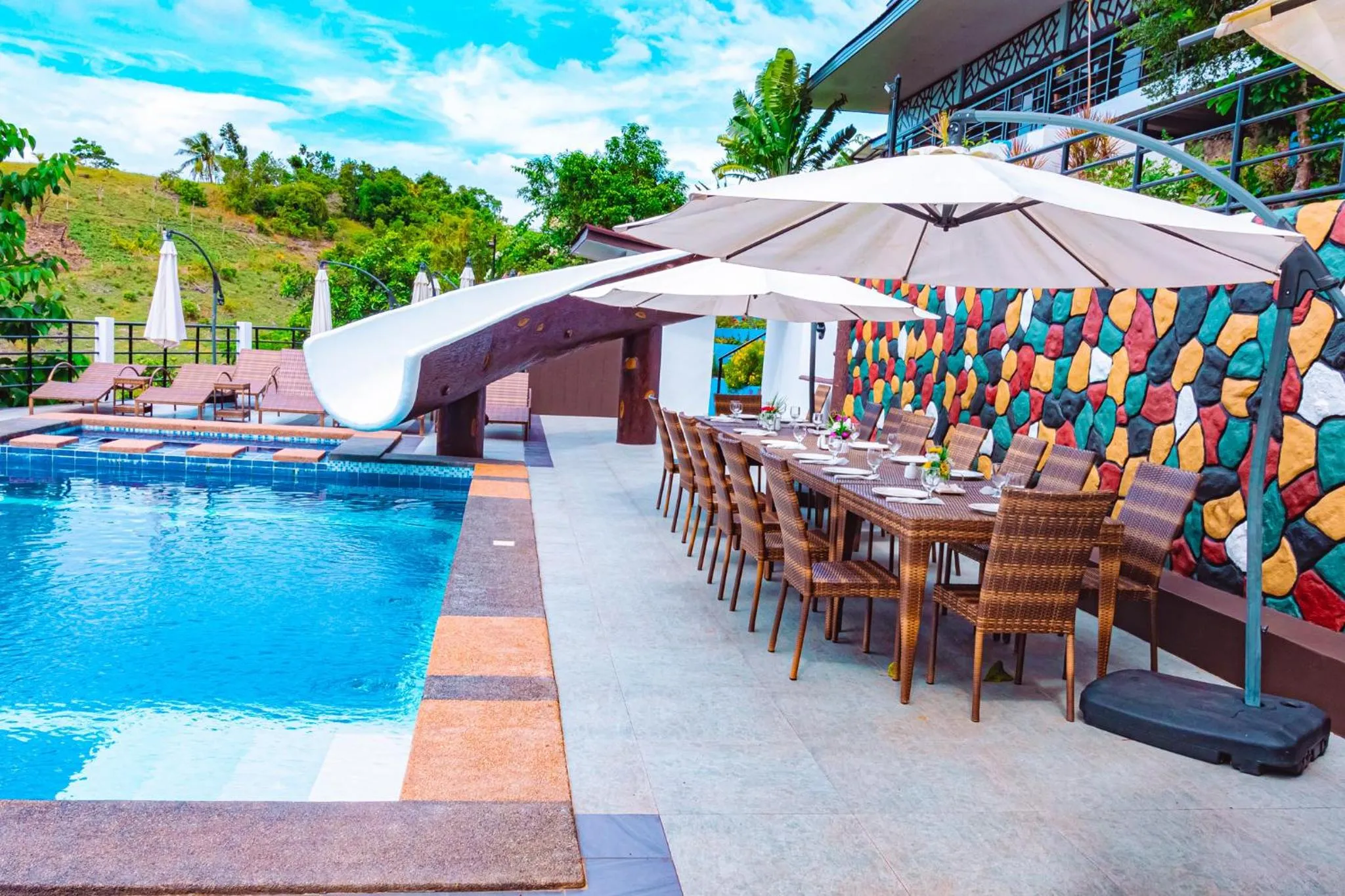 Pool view in Marqis Sunrise Sunset Resort and Spa