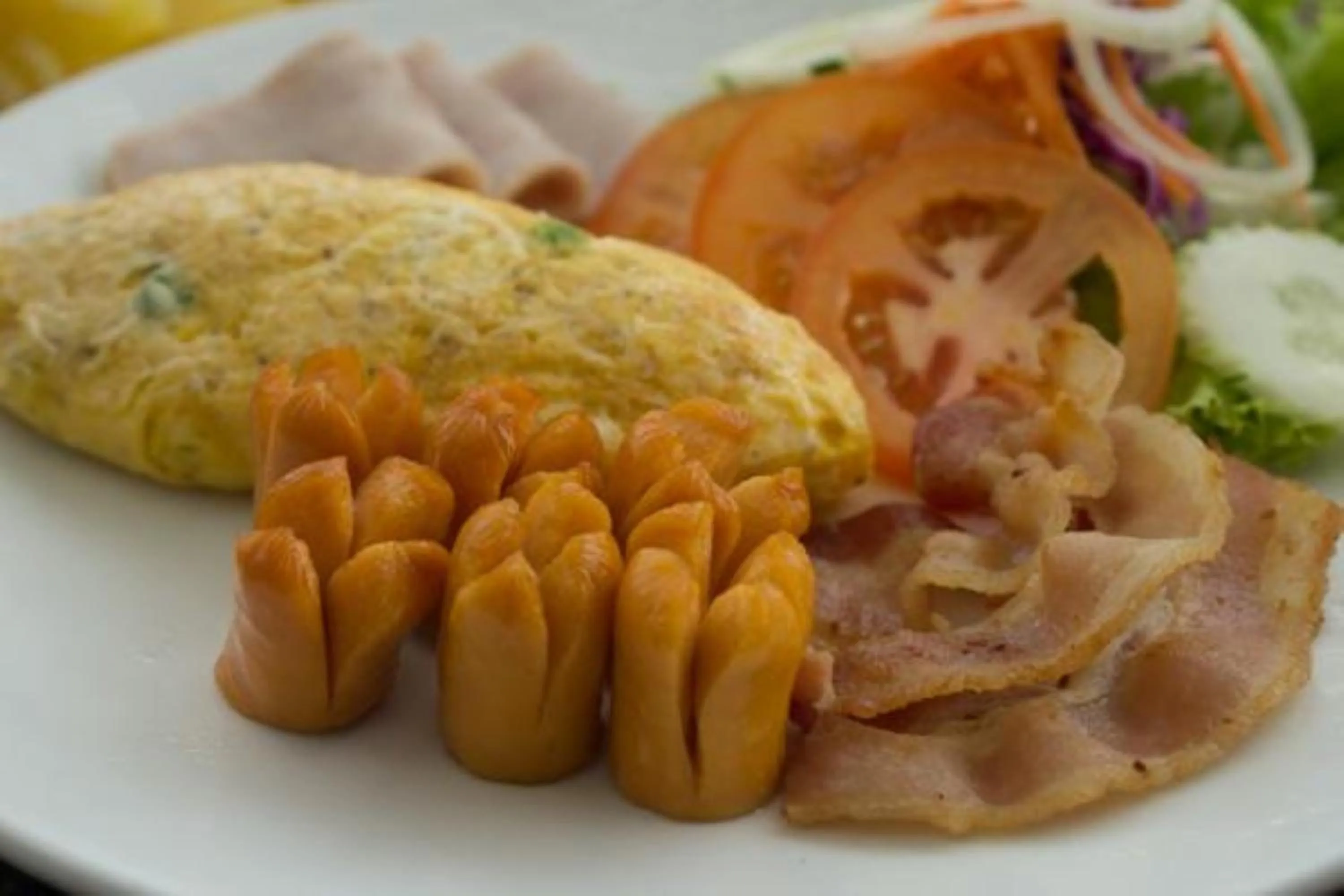 Food in Hua Hin White Villa Hotel - SHA Certified