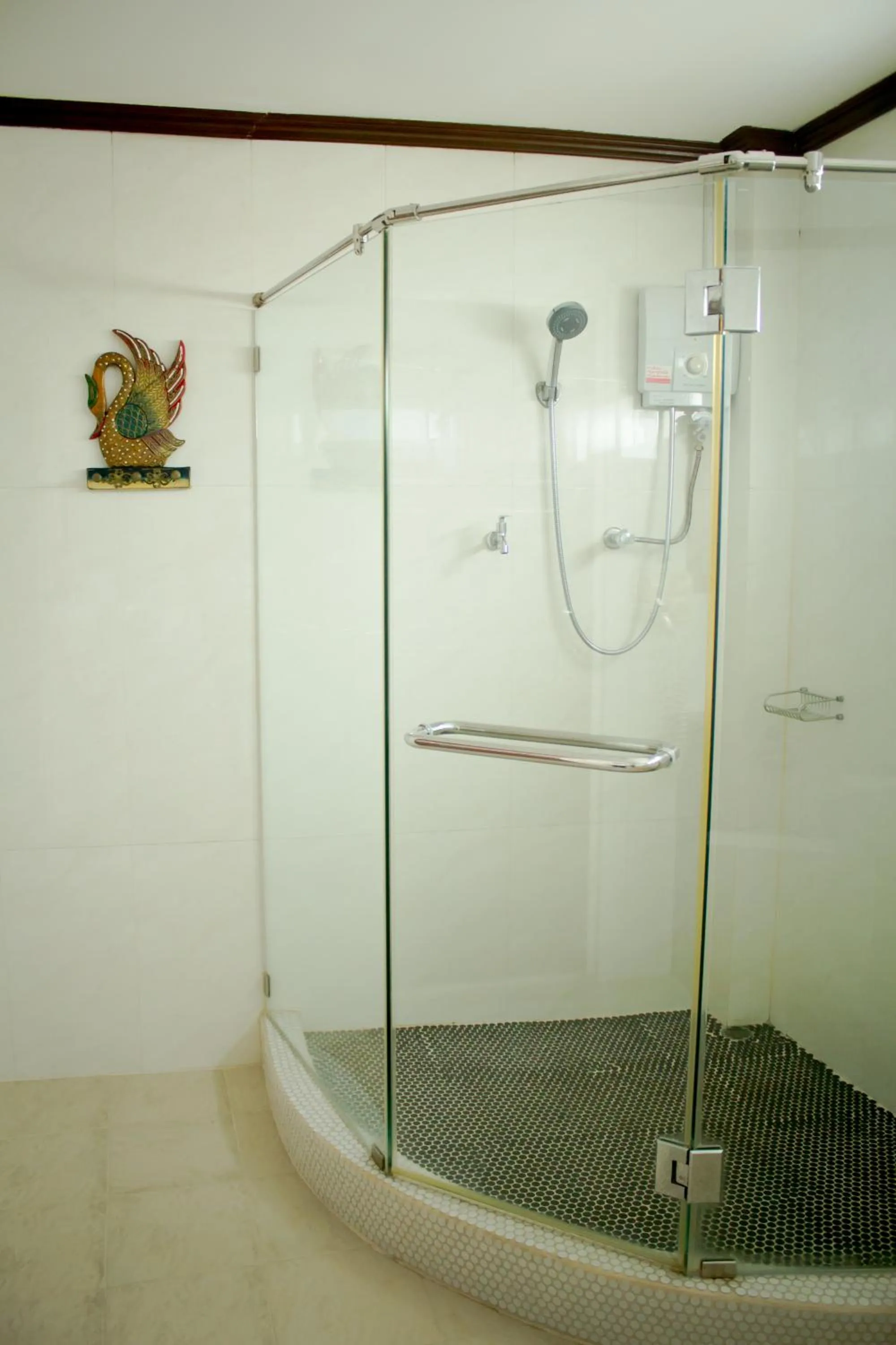 Hua Hin White Villa Hotel - SHA Certified