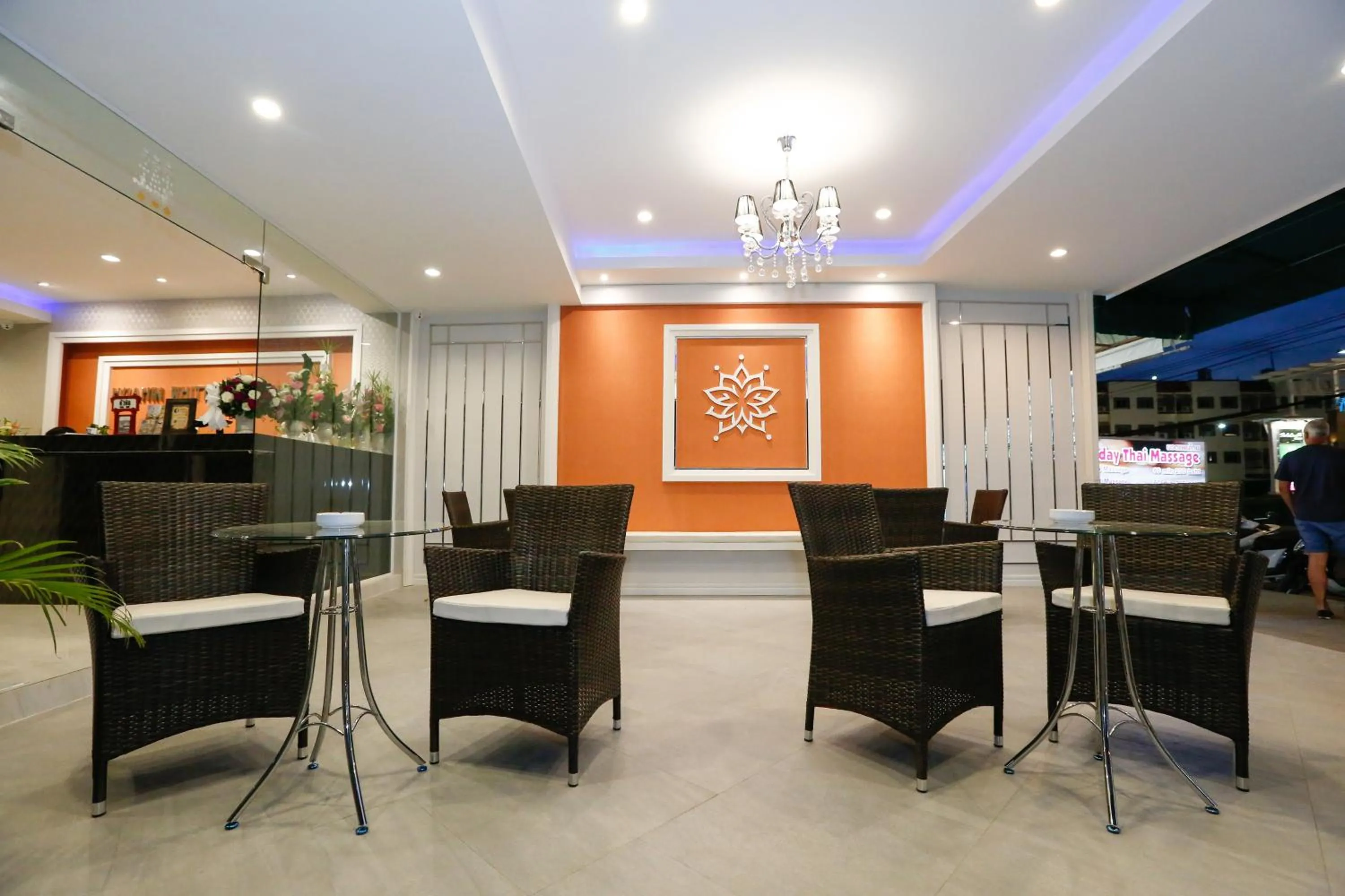 Area and facilities in Hua Hin White Villa Hotel - SHA Certified