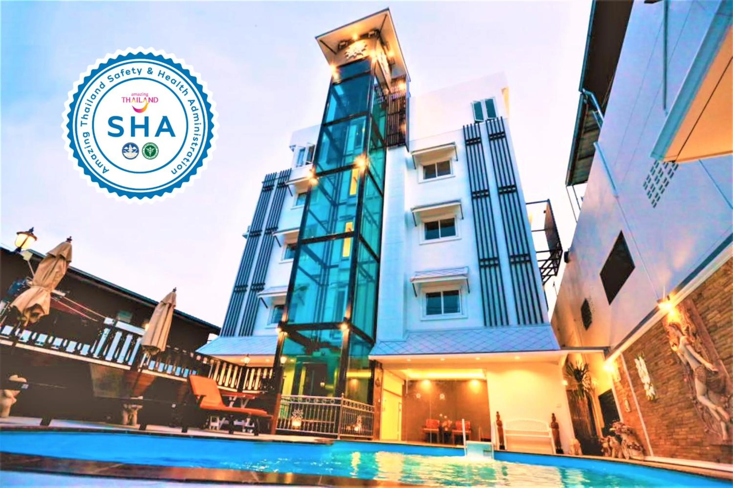Property building in Hua Hin White Villa Hotel - SHA Certified