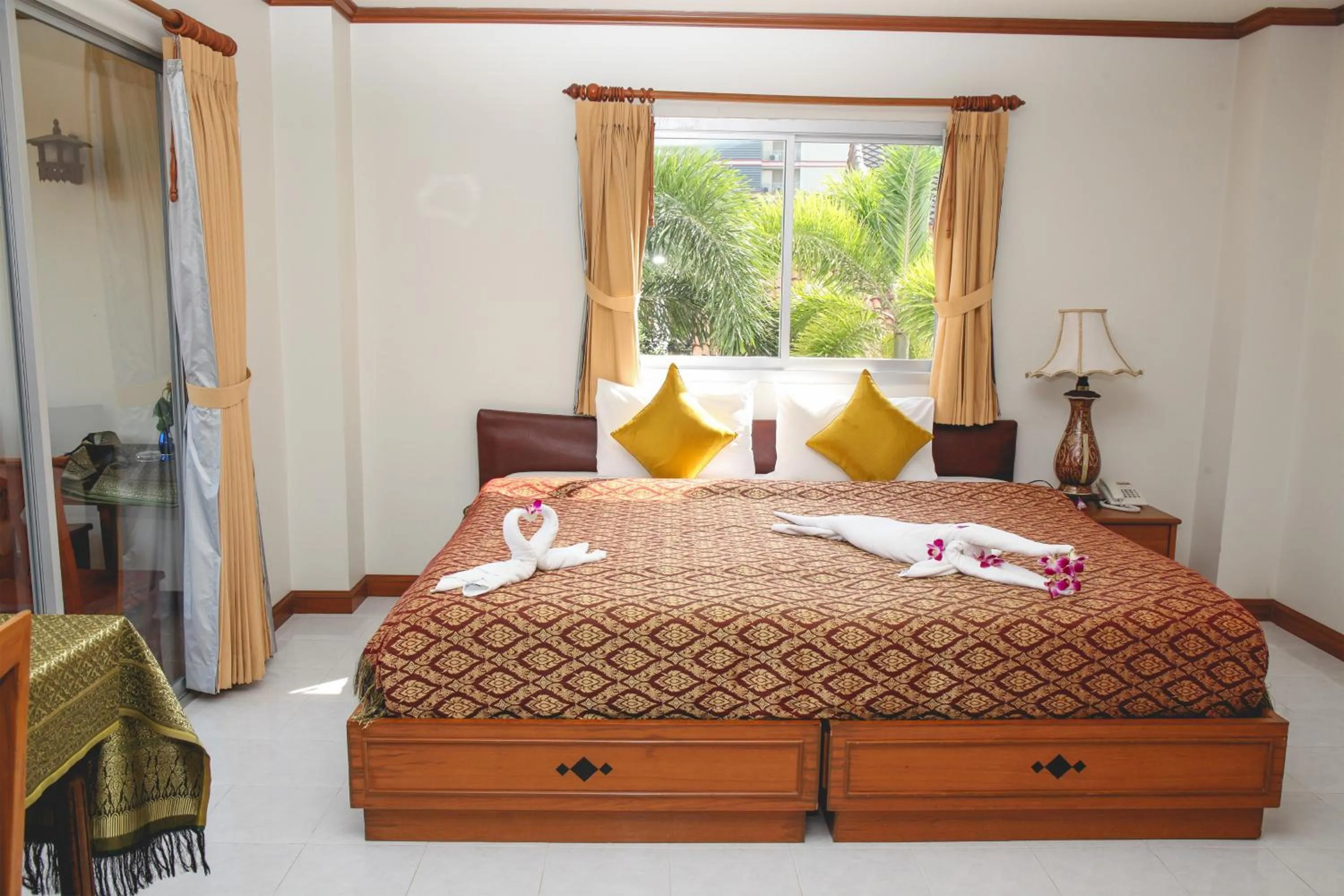 Bed in Hua Hin White Villa Hotel - SHA Certified
