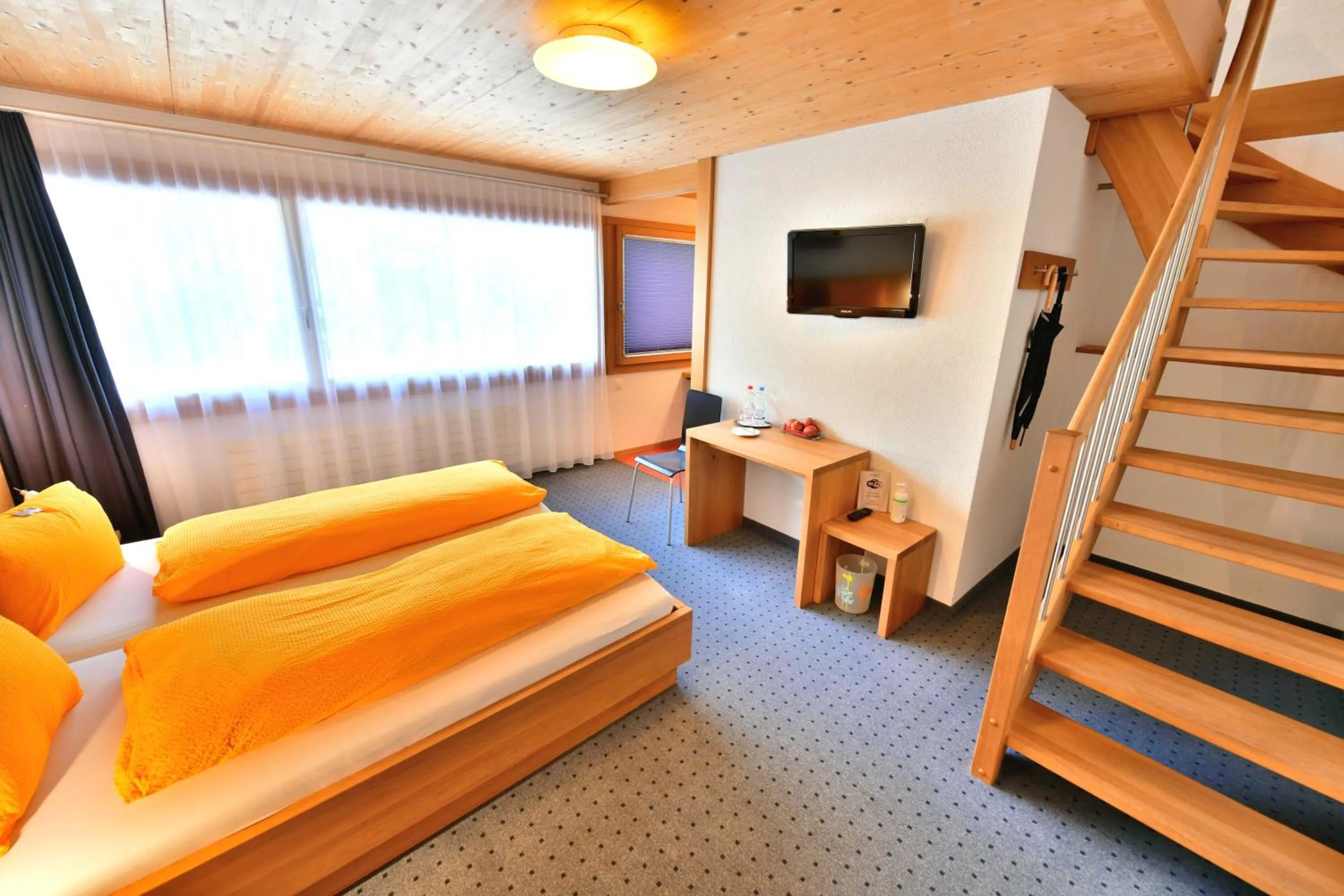 Photo of the whole room in Hotel Wetterhorn