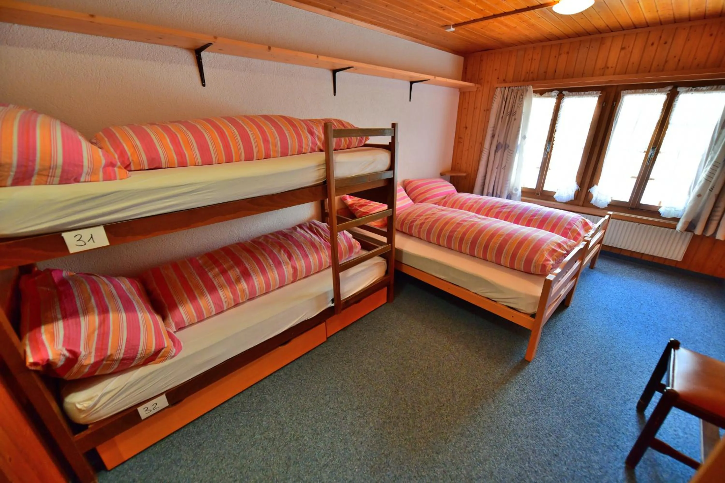 bunk bed, Bed in Hotel Wetterhorn