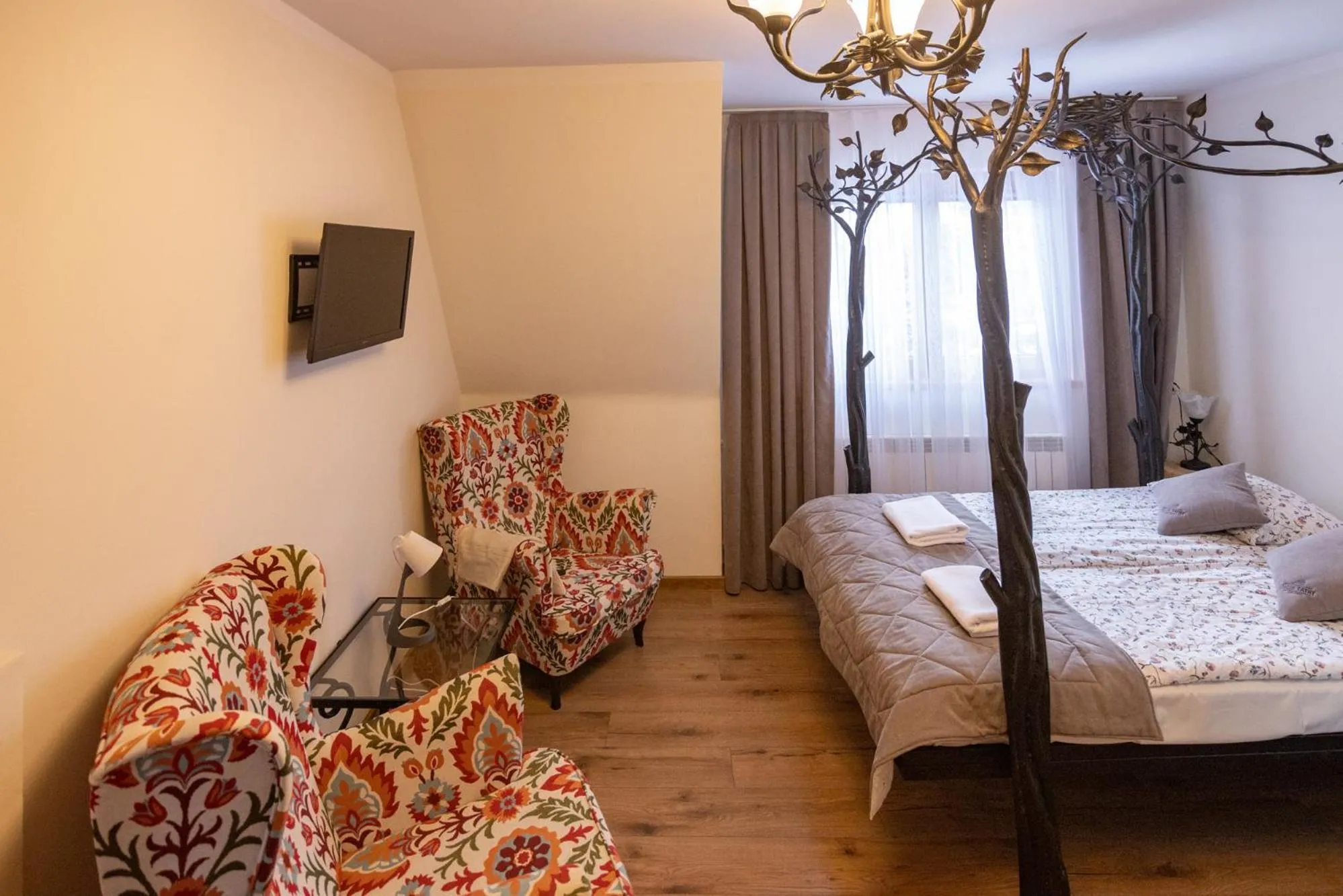 Seating area, Bed in Moje Tatry Gluten Free