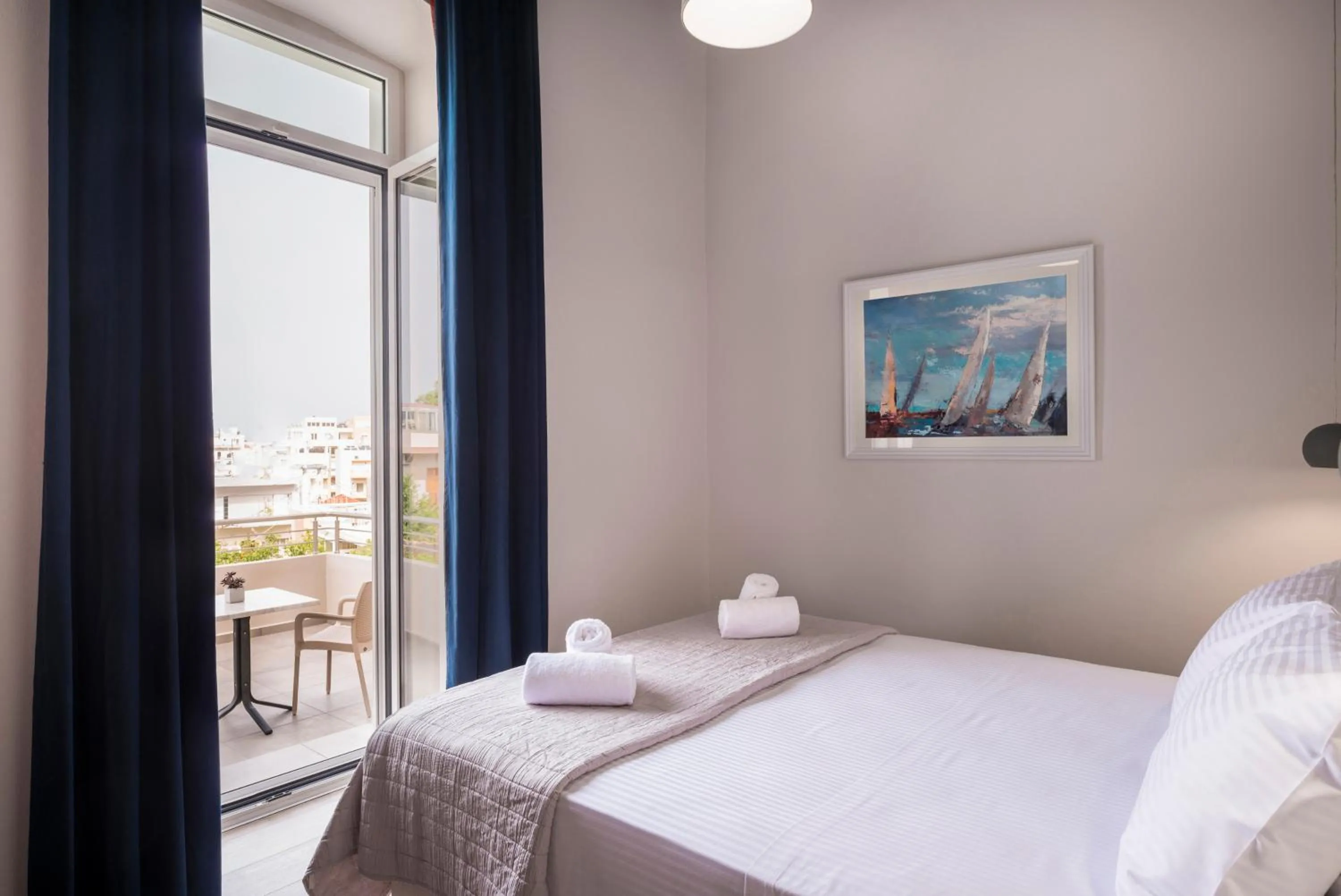 Bed in Camara Residence