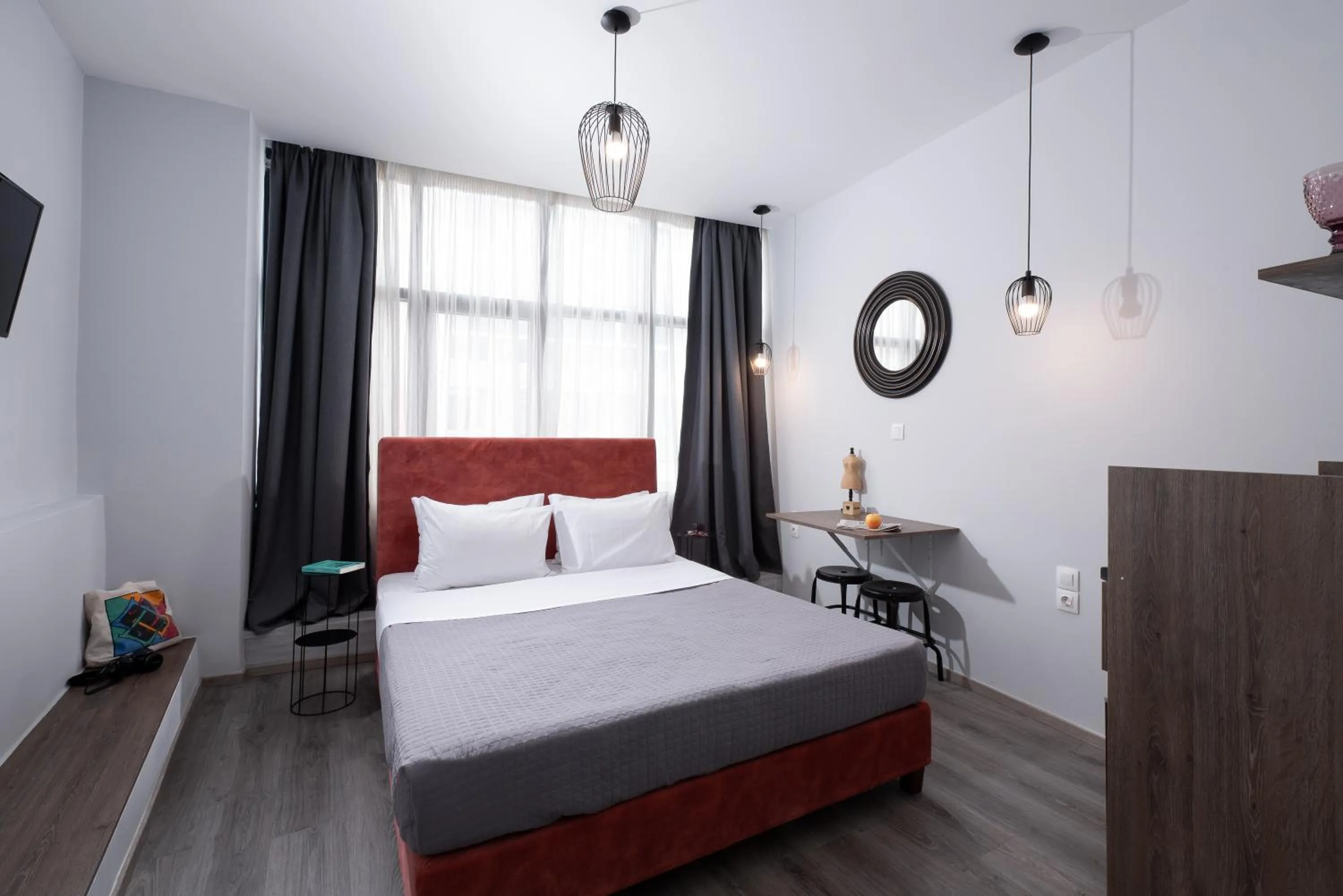 Bed in Enattica Monastiraki Living