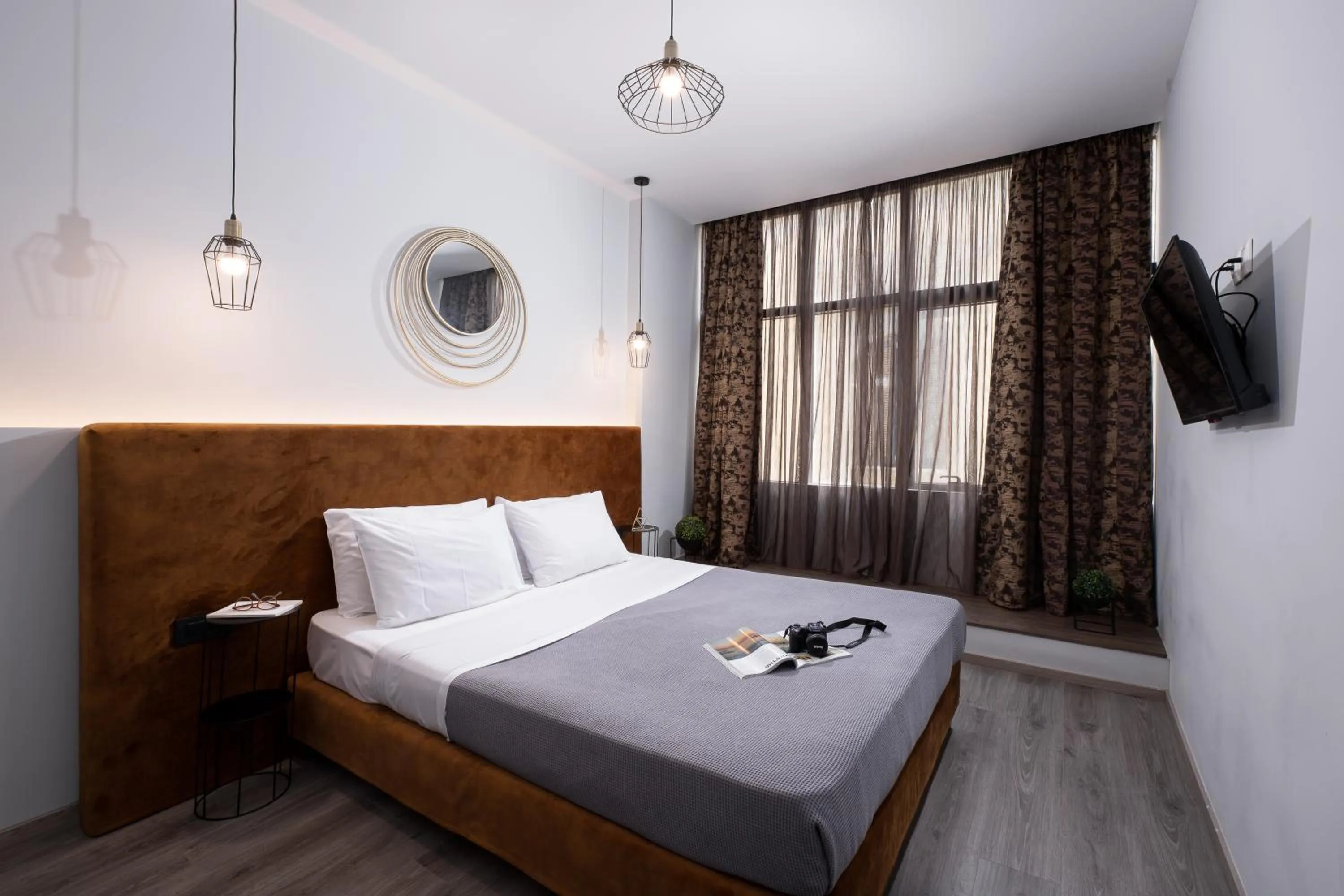 Bed in Enattica Monastiraki Living