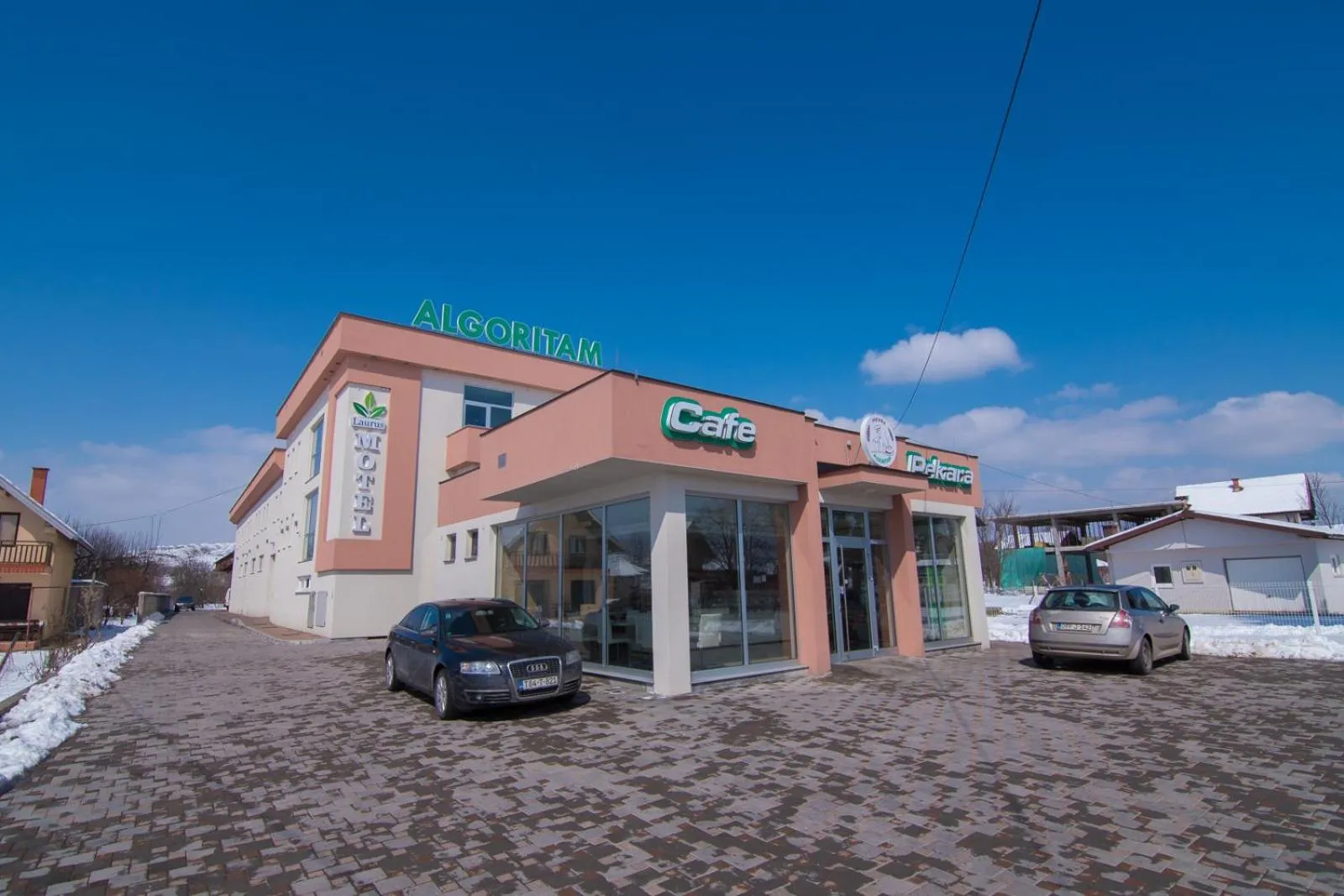 Facade/entrance in Laurus Motel Airport Tuzla