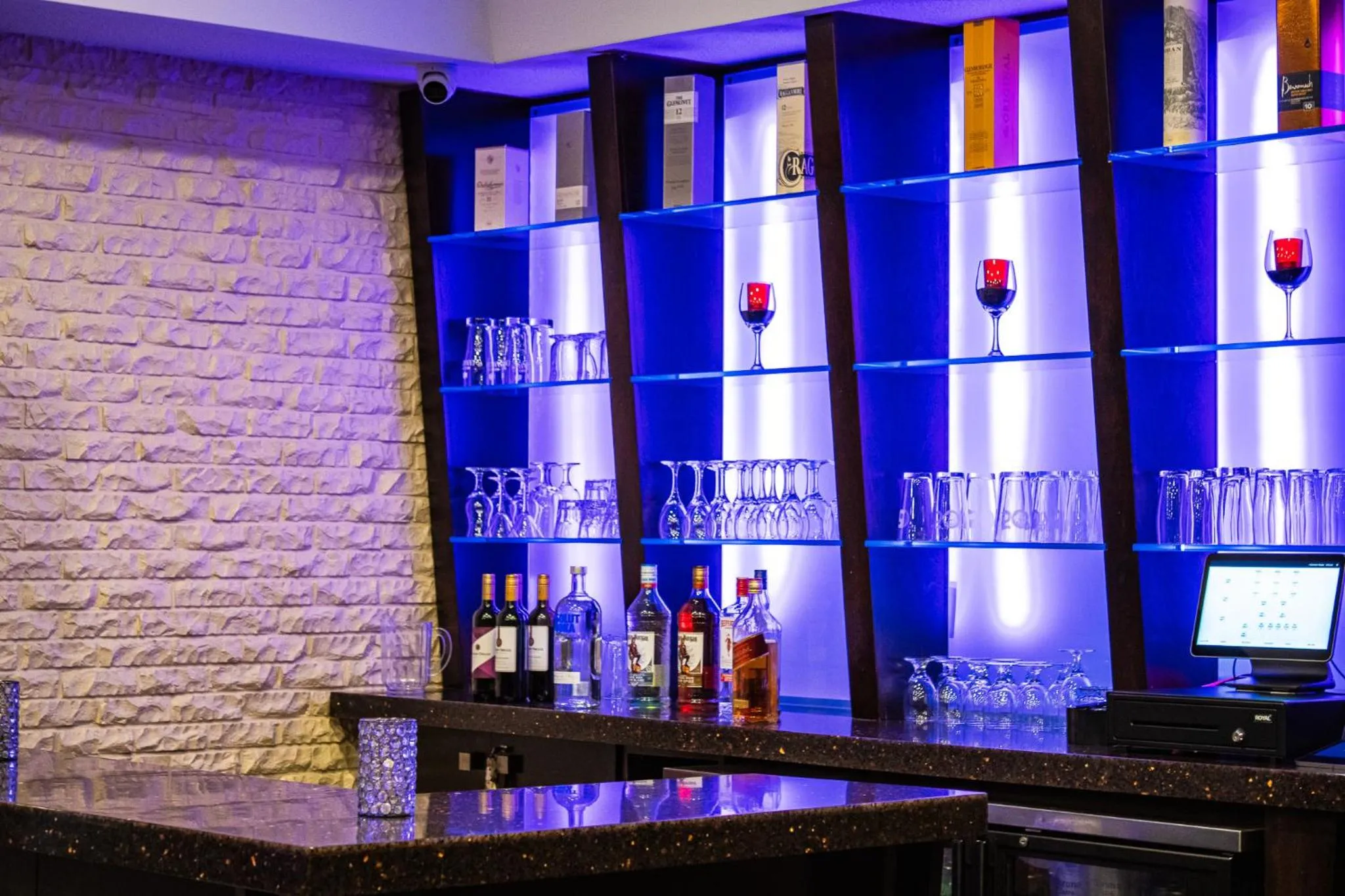 Restaurant/places to eat in Rodd Royalty