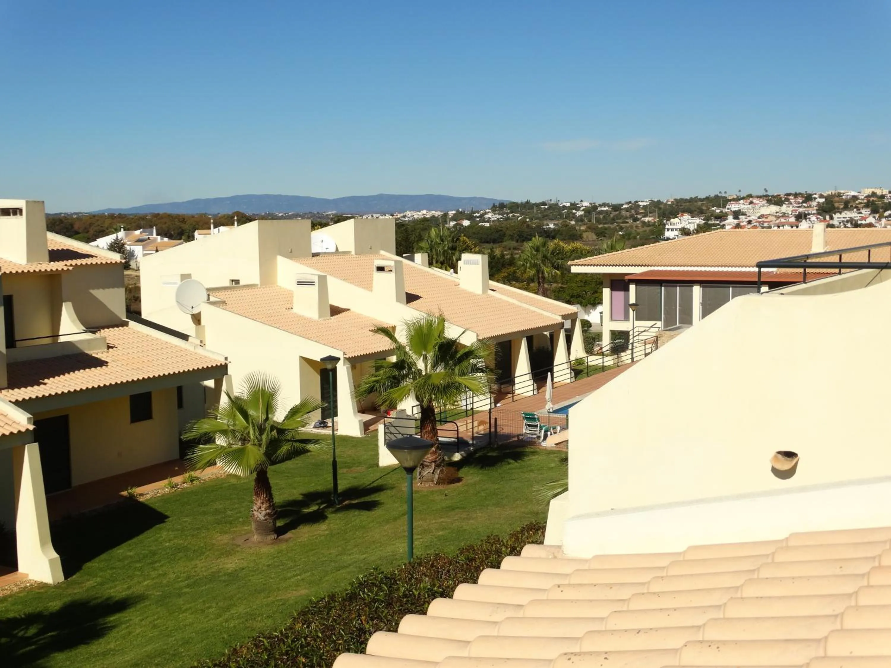 Street view in Glenridge By Albufeira Rental