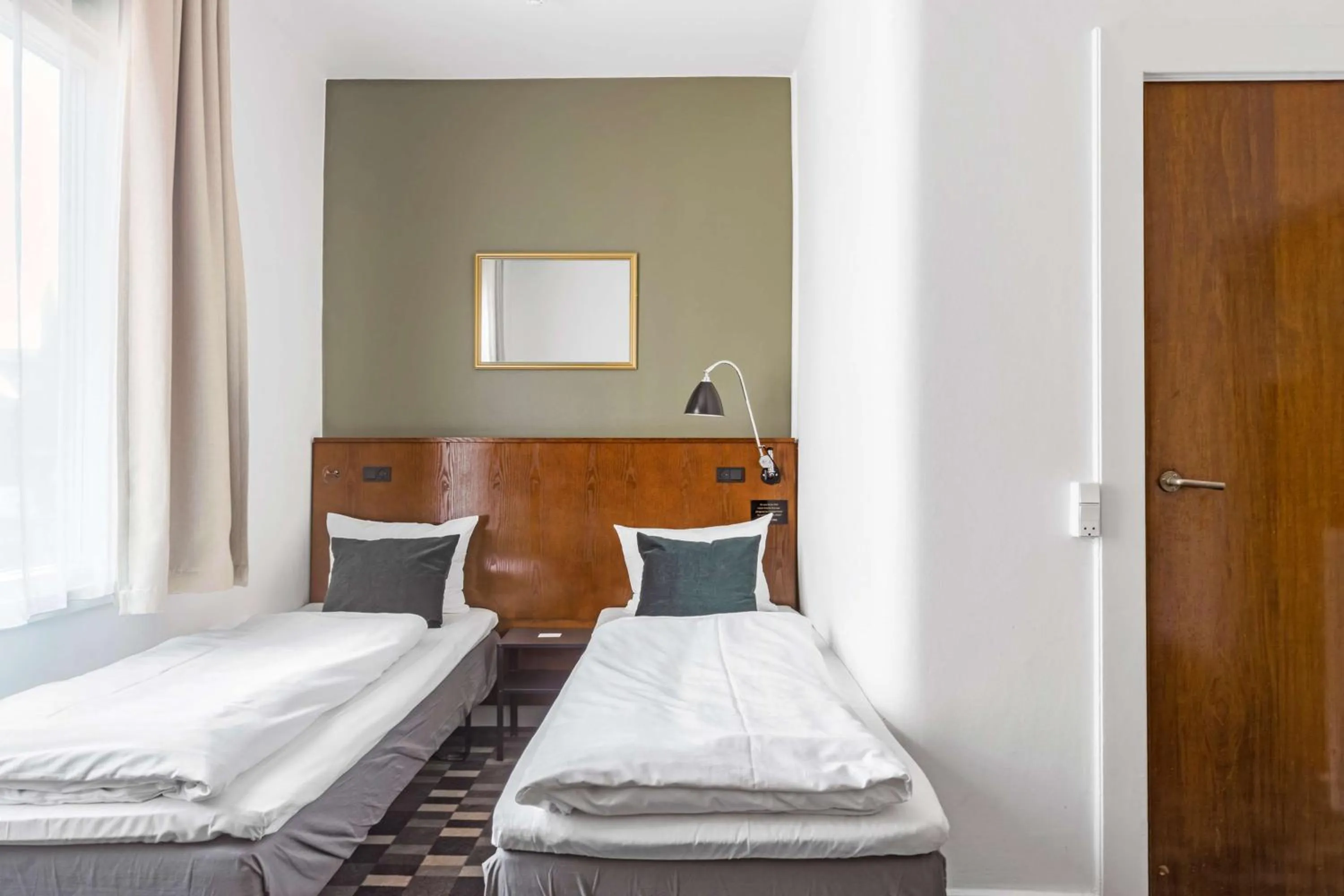 Bedroom, Bed in Hotel Astoria, Best Western Signature Collection