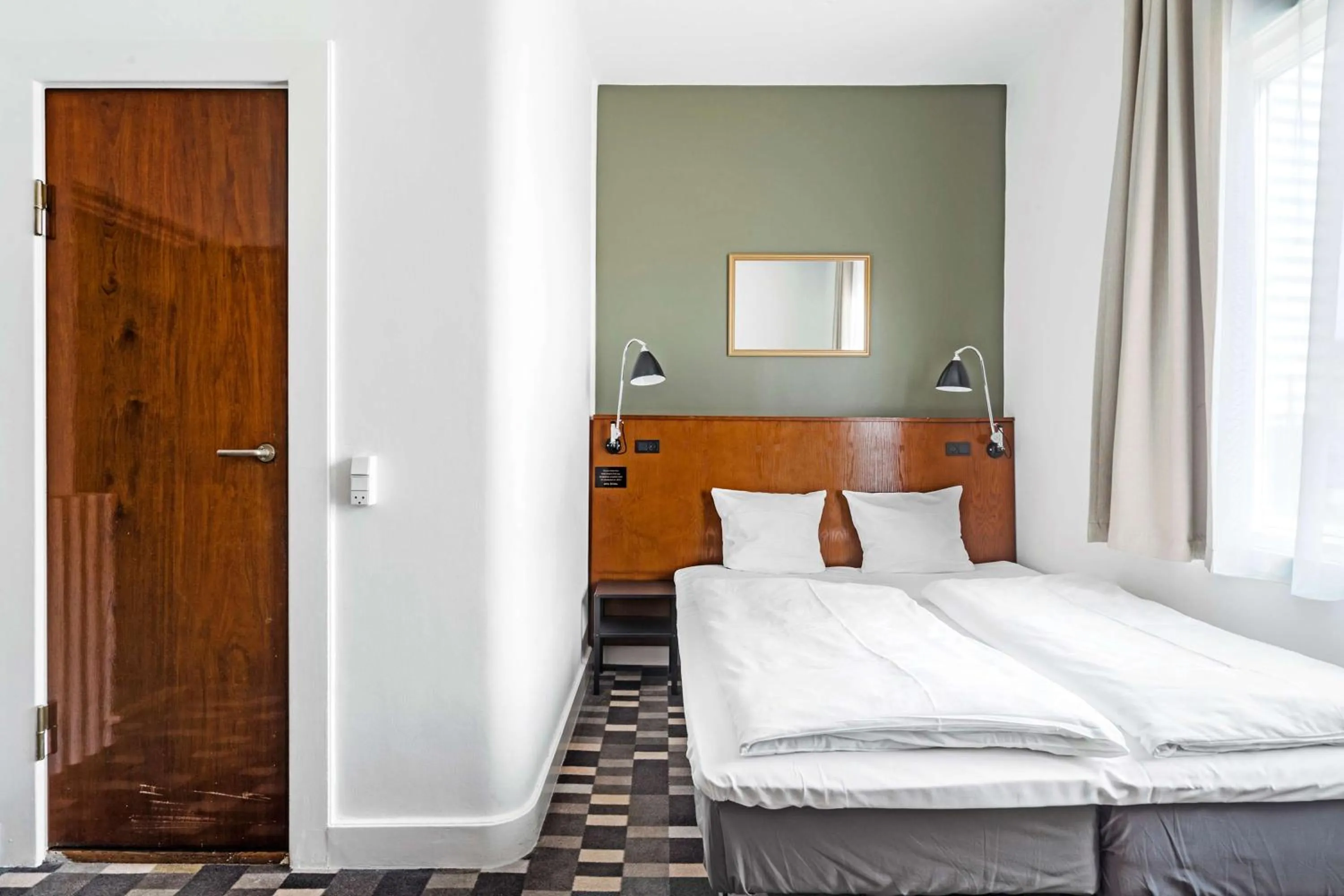 Bedroom, Bed in Hotel Astoria, Best Western Signature Collection