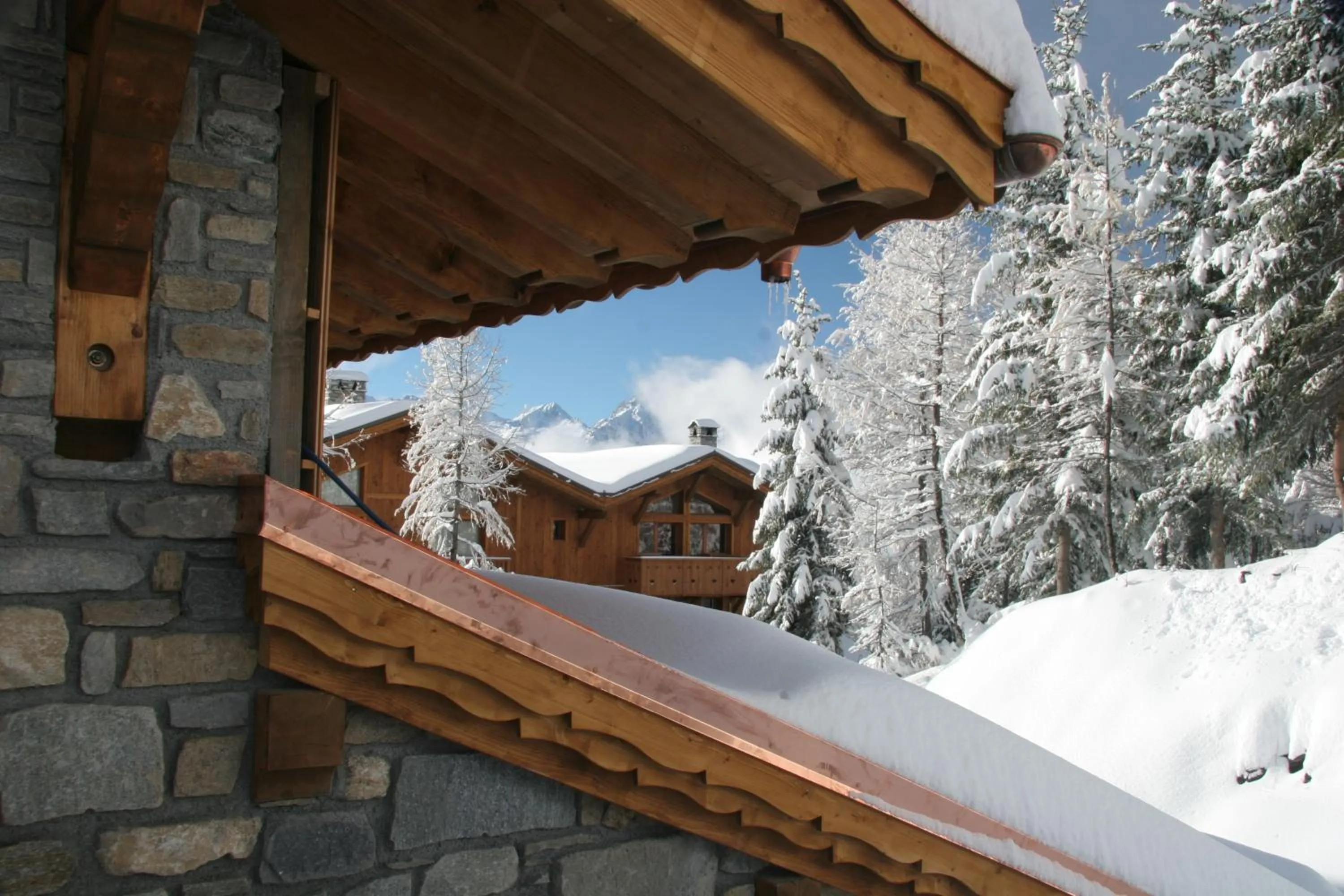 Property building in Chalet Matsuzaka - chambres d'hôtes de luxe