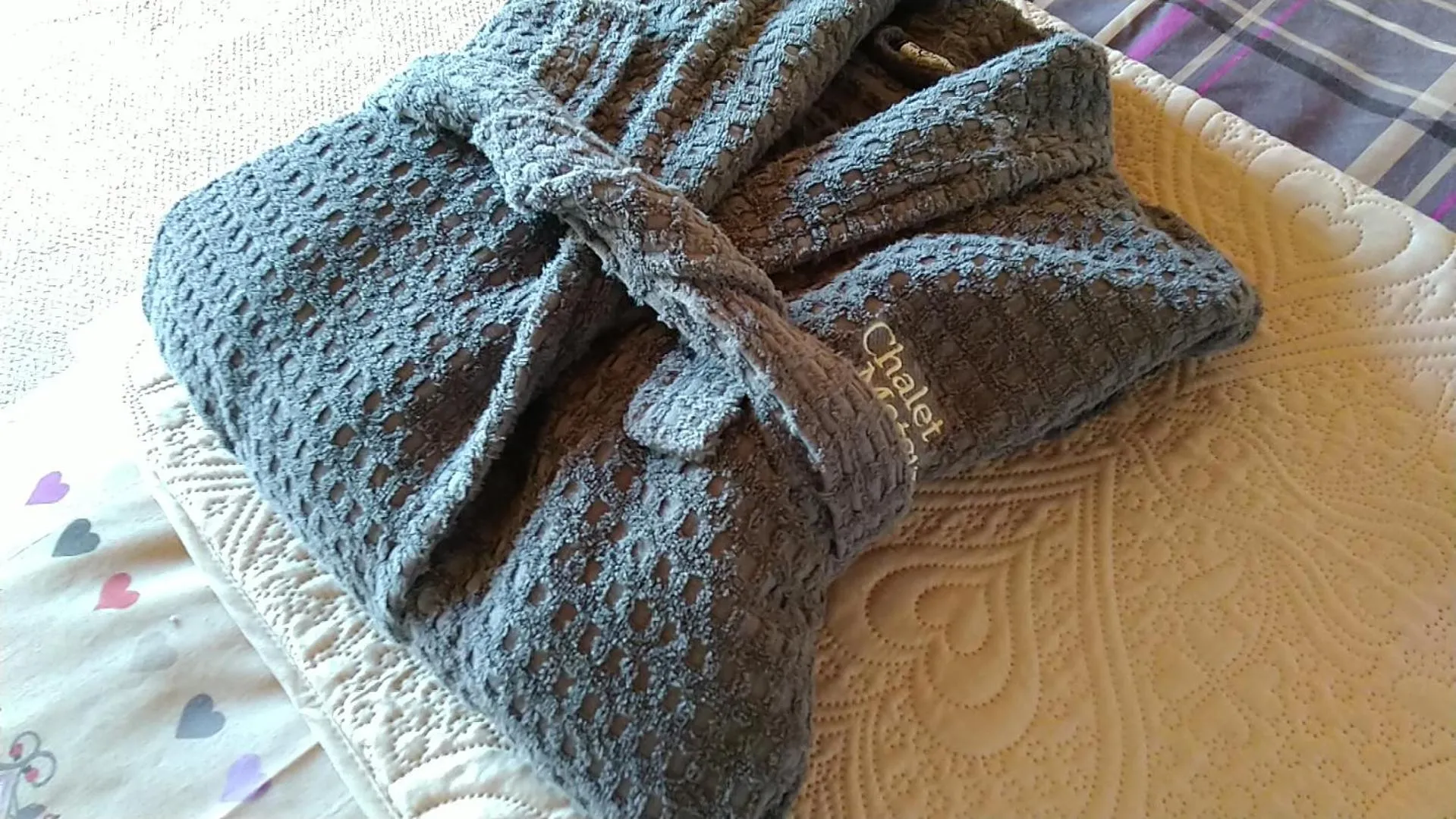 Bedroom in Chalet Matsuzaka - chambres d'hôtes de luxe