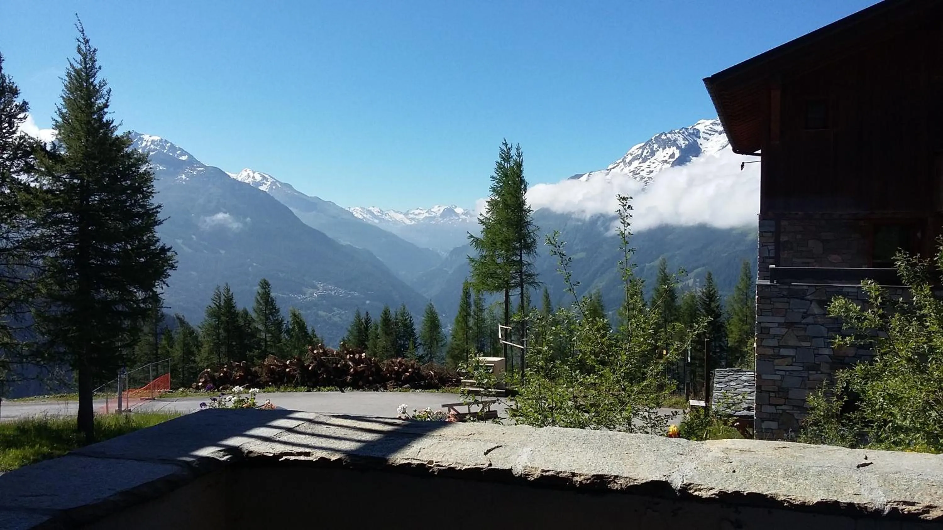 Mountain view in Chalet Matsuzaka - chambres d'hôtes de luxe
