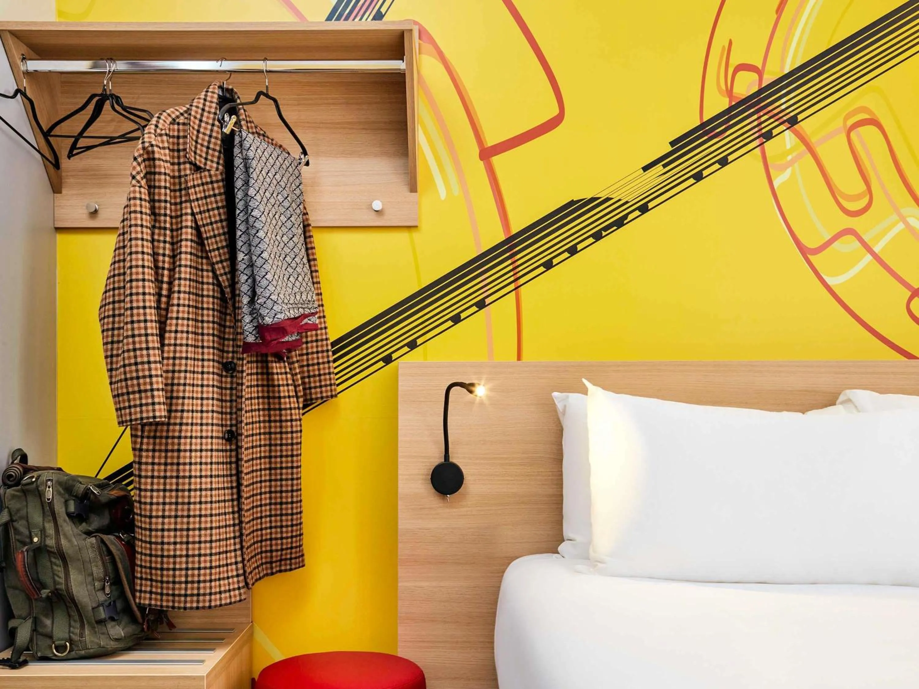 Bedroom, Bed in ibis Styles Marseille Gare Saint-Charles