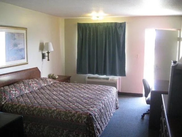 Photo of the whole room, Bed in Red Carpet Inn (formerly Royal Inn)
