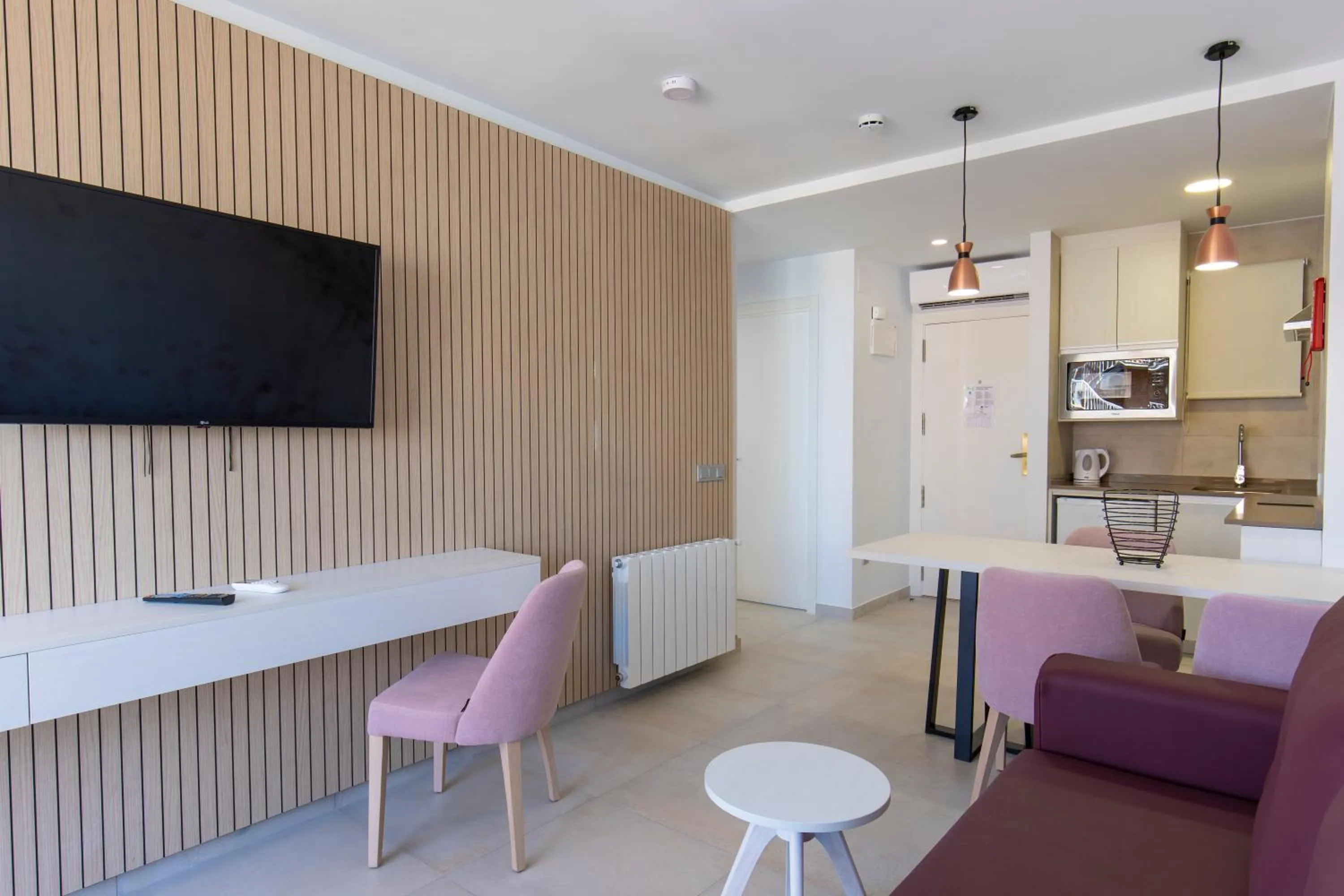 Dining area in Aparthotel BCL Levante Beach