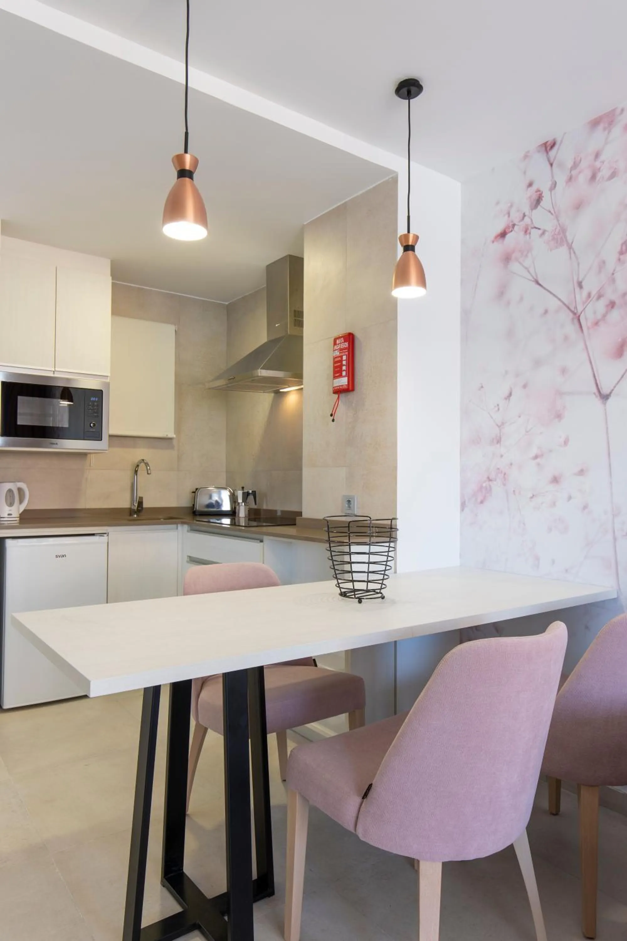 Kitchen or kitchenette in Aparthotel BCL Levante Beach