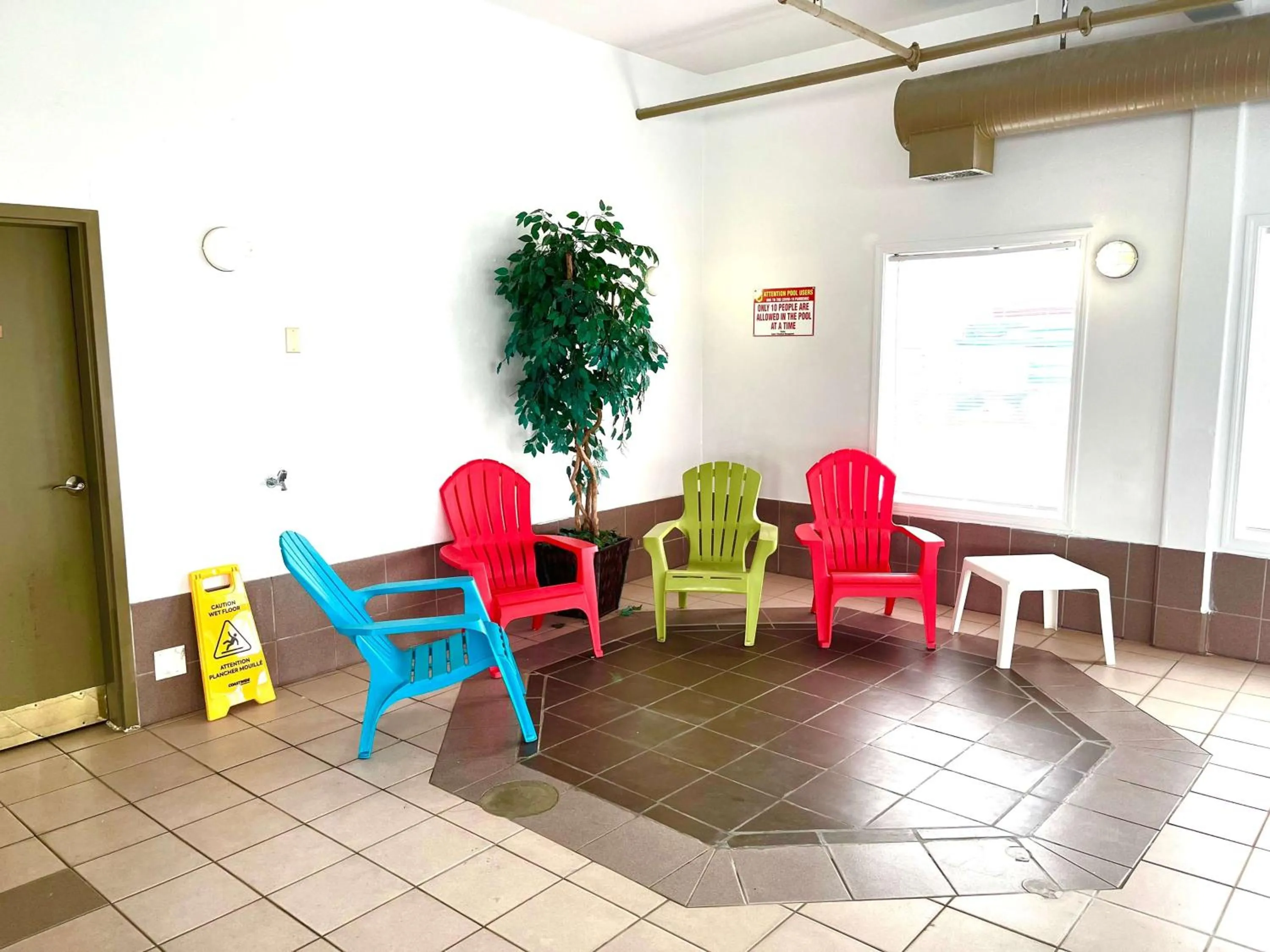 Pool view in Super 8 by Wyndham Hinton