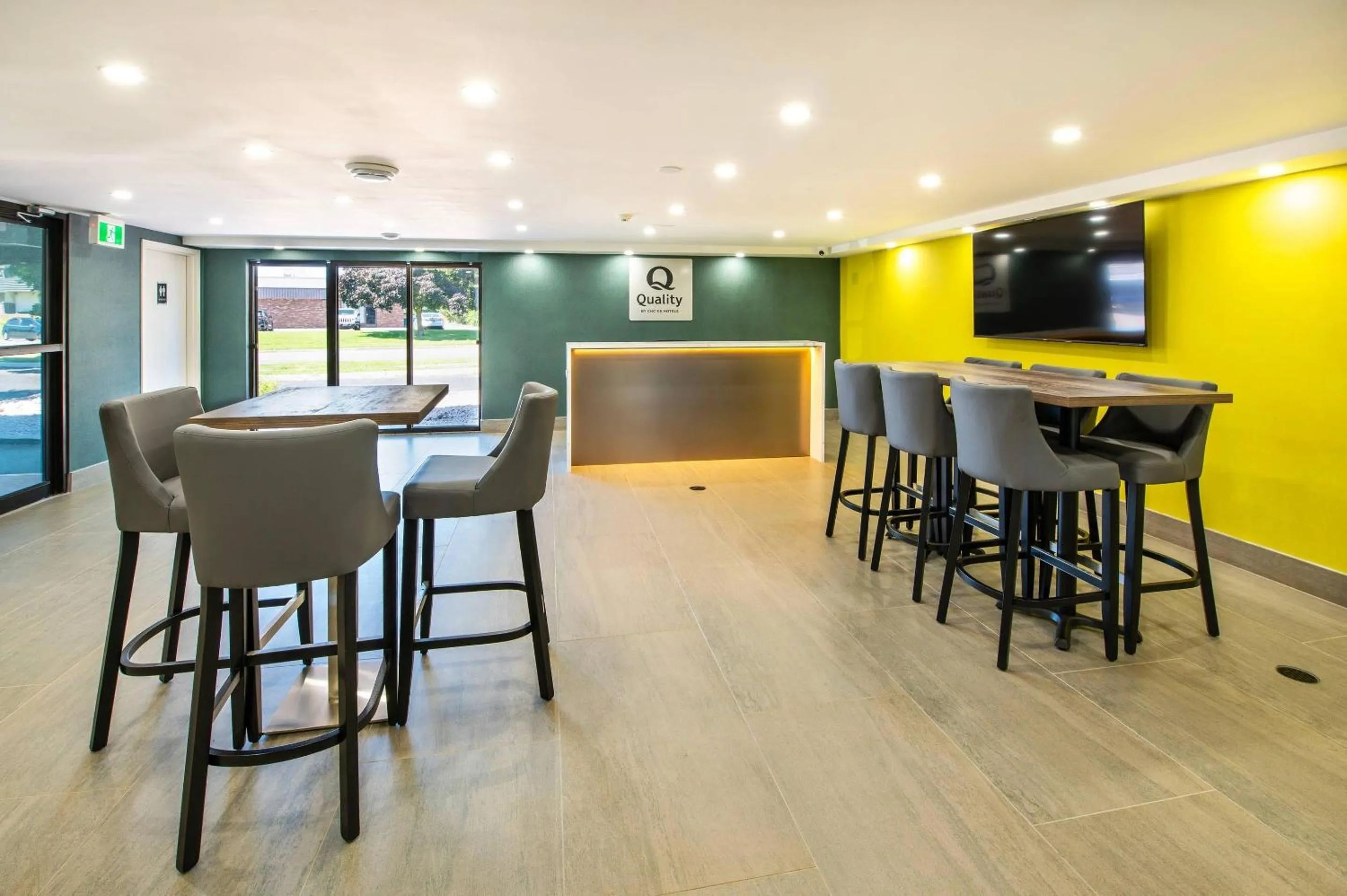 Lobby or reception in Quality Inn